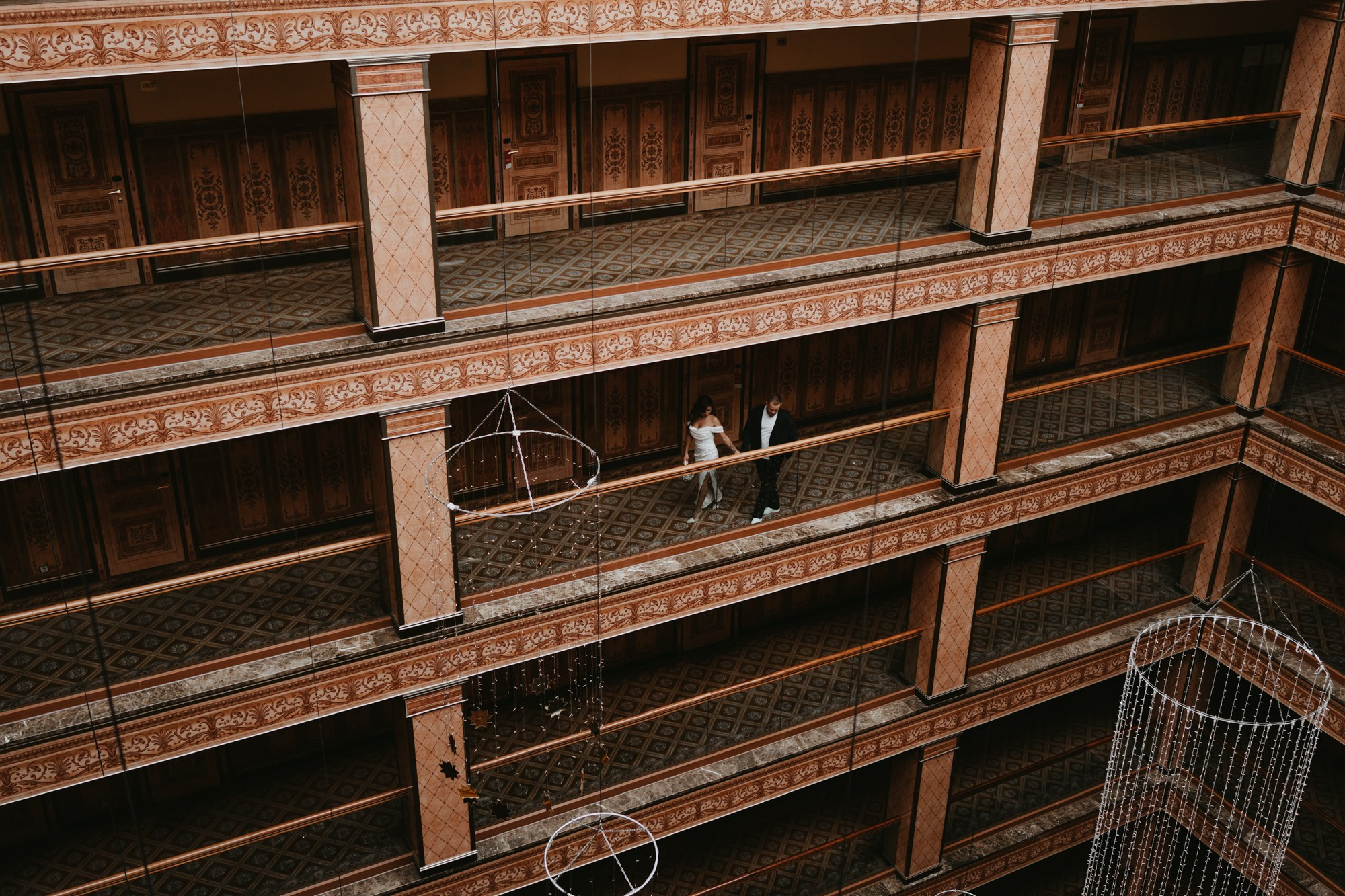 Свадебная фотосессия в отеле Royal. Свадебный и репортажный фотограф в Ярославле Евгений Сальников