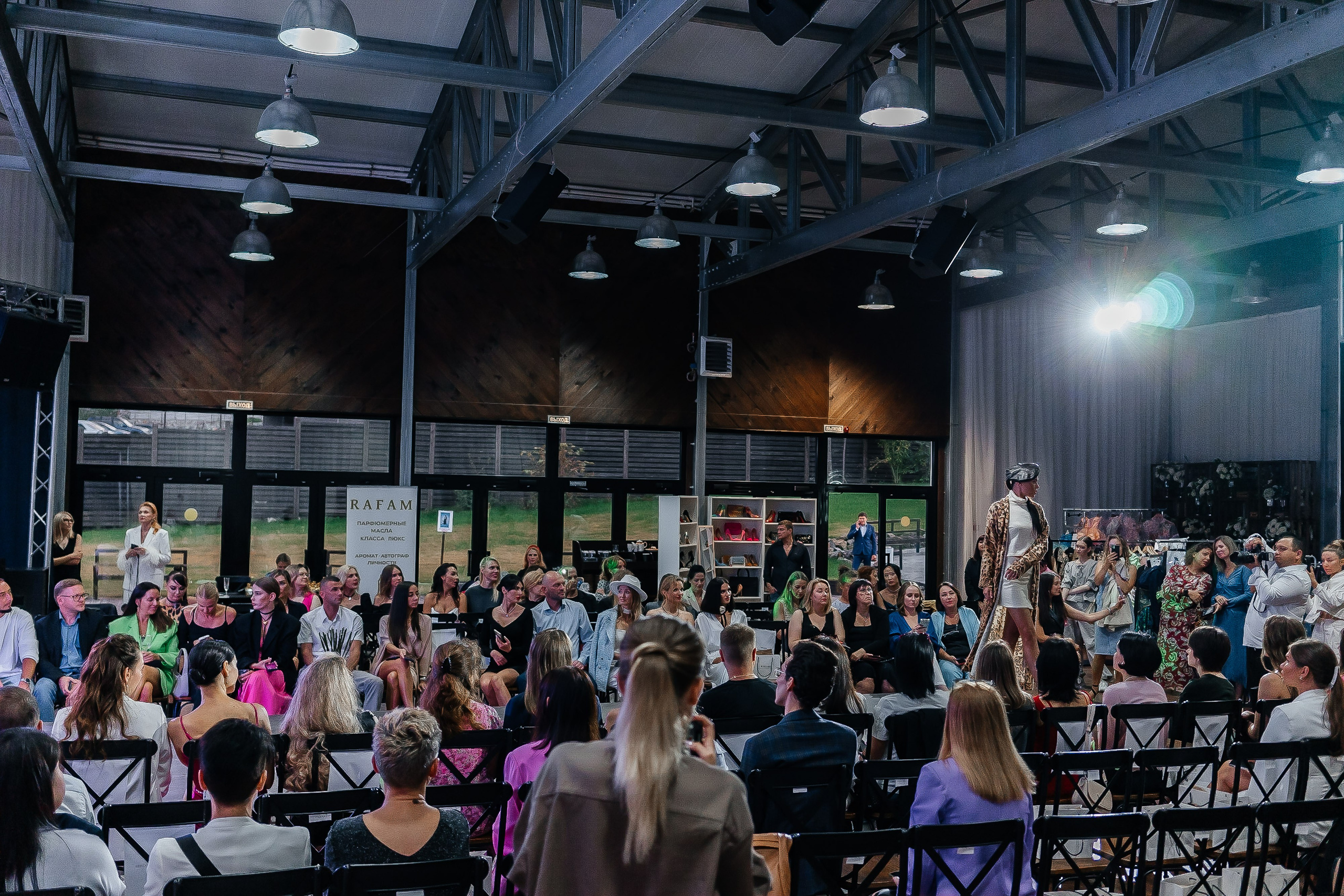 Fashion V 2023. Свадебный и семейный фотограф во Владивостоке Александра Глускер