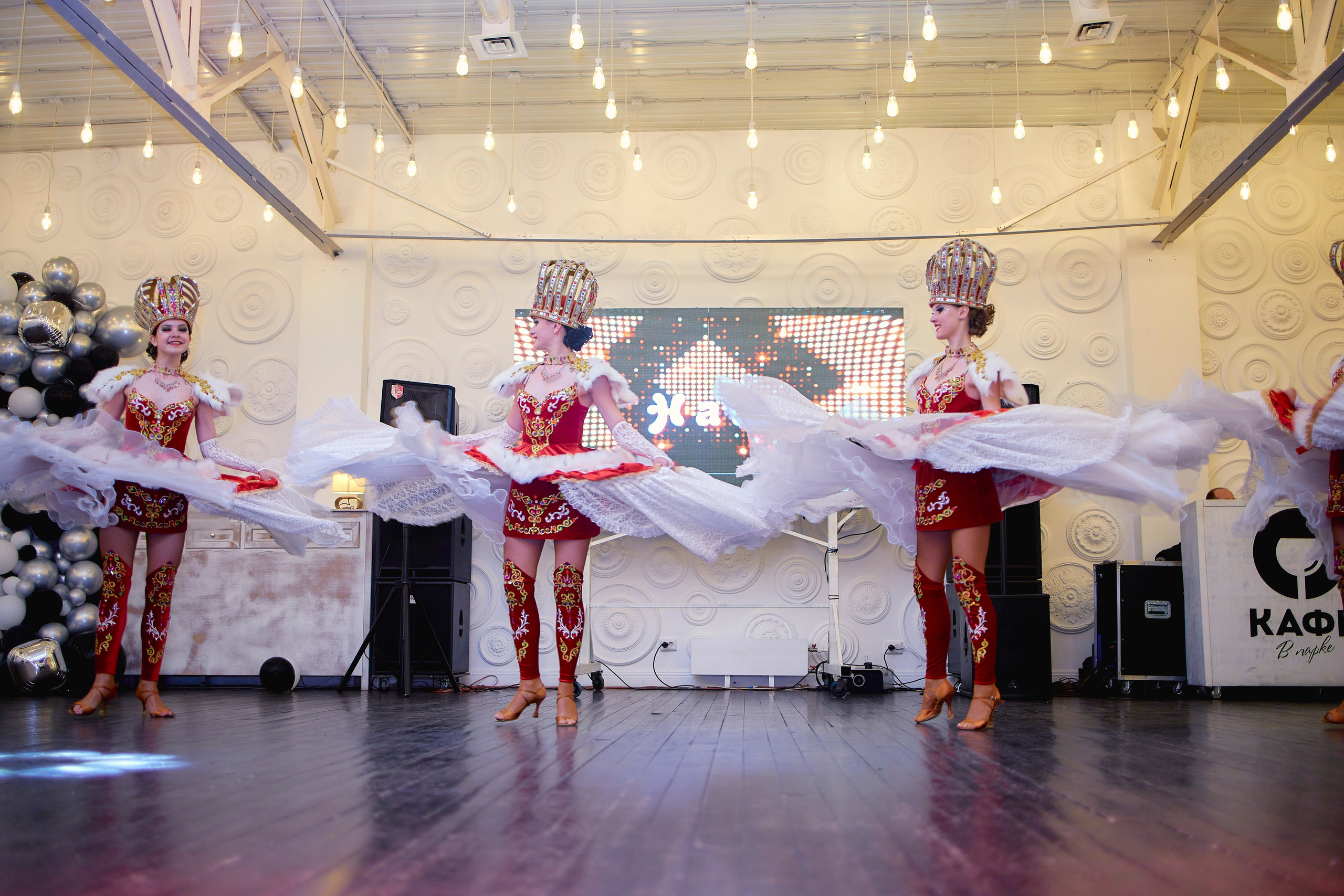 Школа № 79 (выпускной 2023). Фотограф Иван Кузьмин на любое Ваше мероприятие