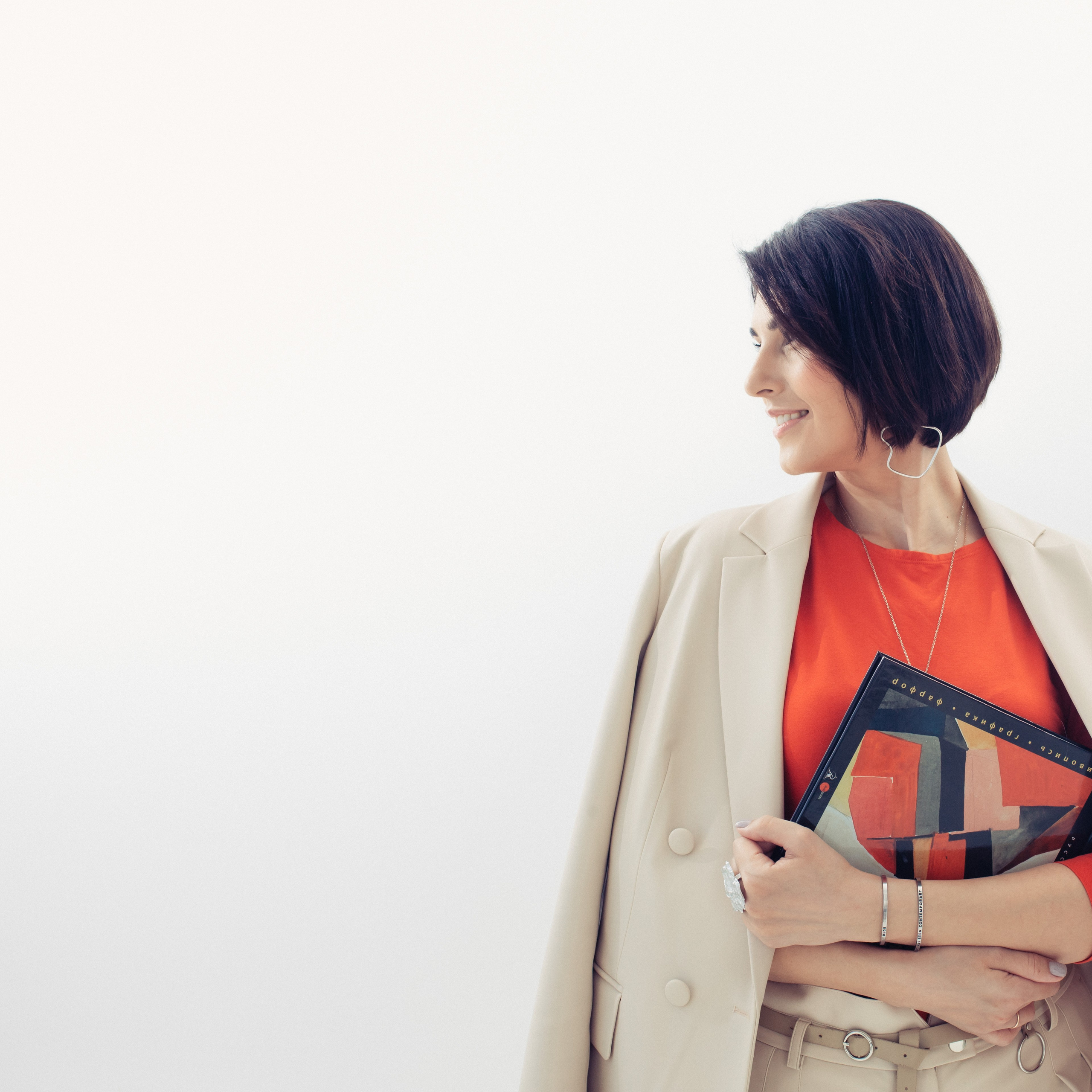 Яркий контент для хозяйки клуба Wise Art Ольги Полуэктовой. Фотограф в Москве Наталья Спиридонова