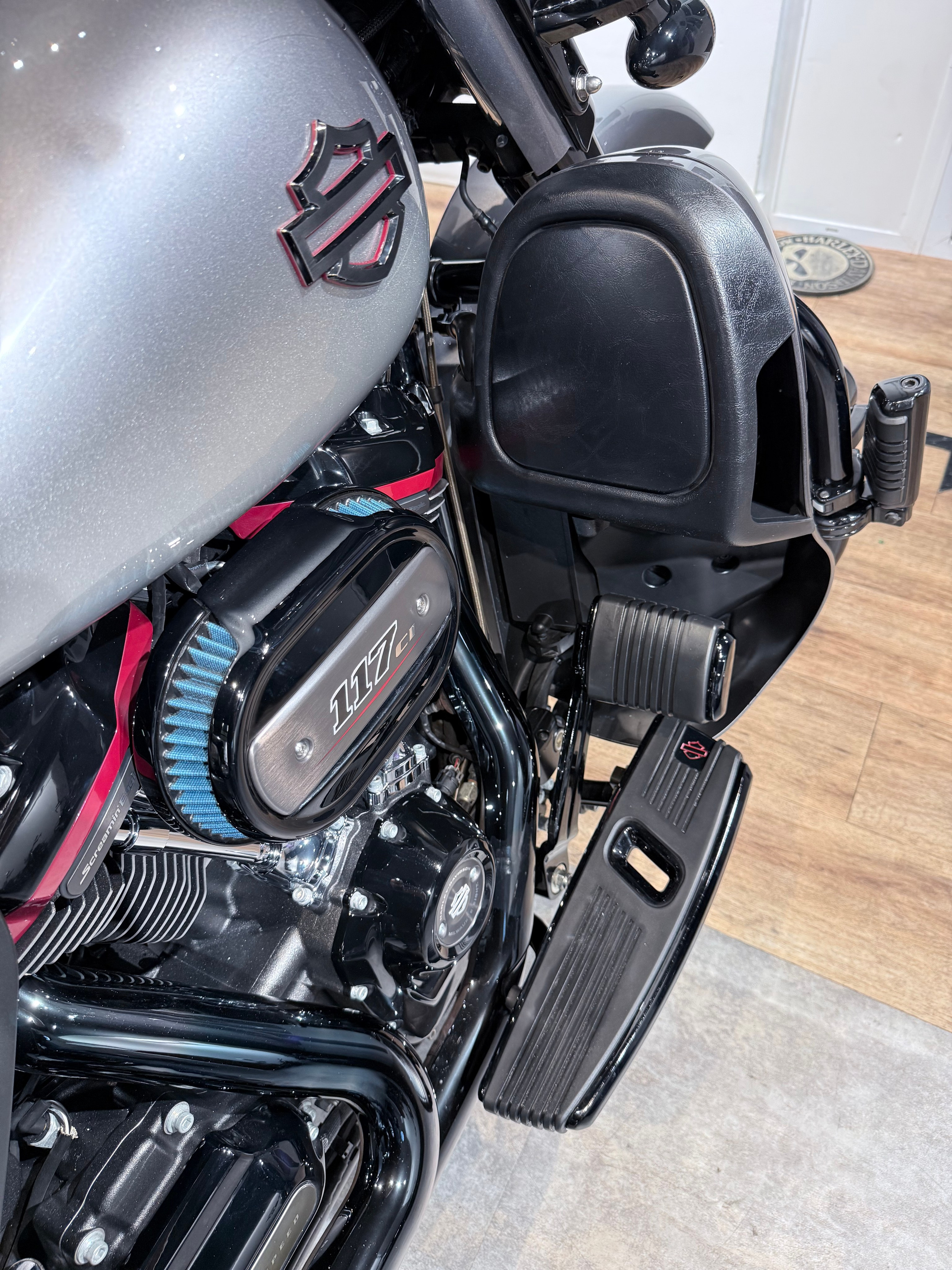 2019 CVO Electra Glide Limited 117 (Nardo Gray). Hello Davidson, Москва. Только хорошие мотоциклы…