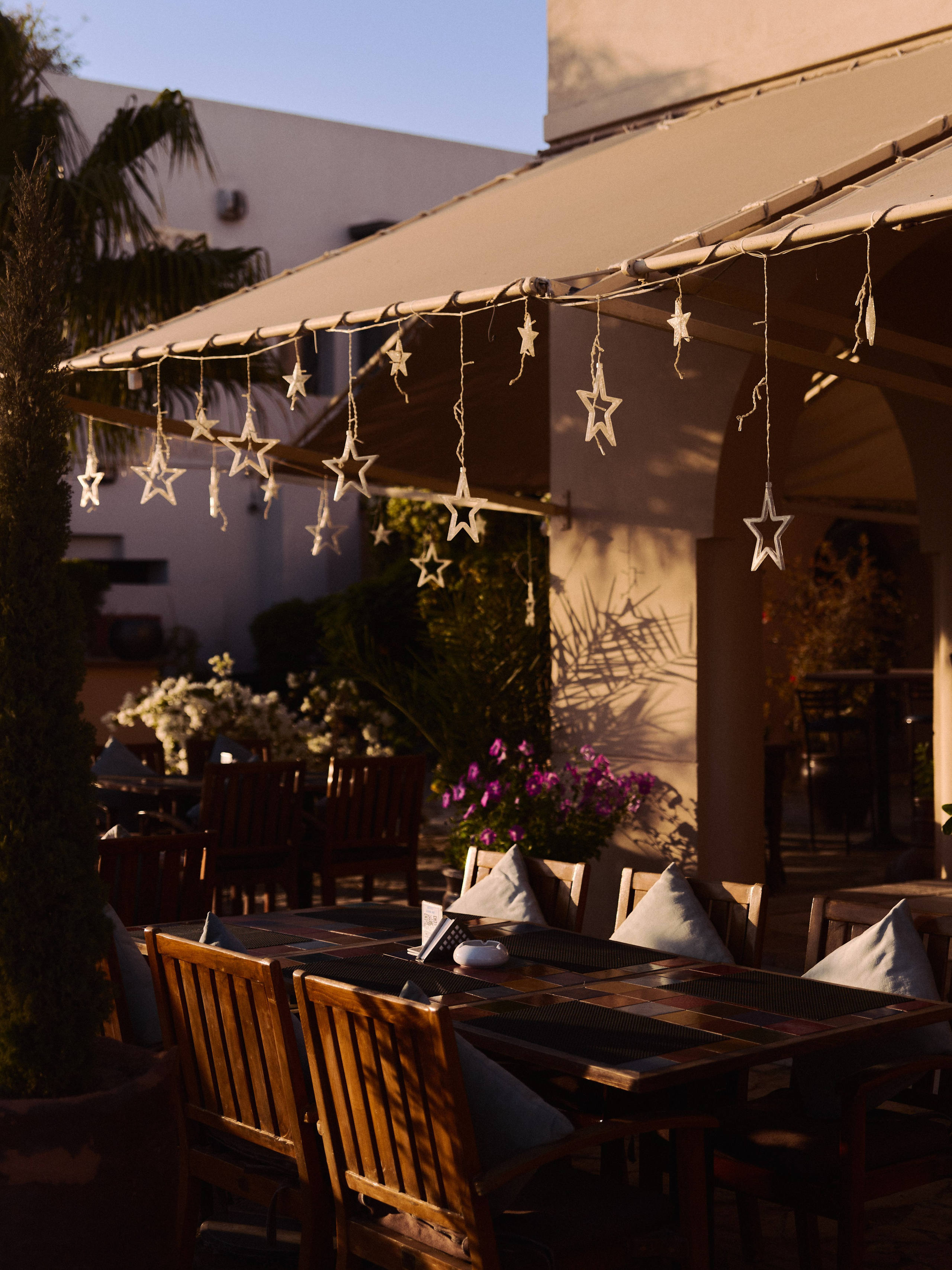 Другое 2. Jorgis Talè — photographer, kind person, teacher of arts and other mag