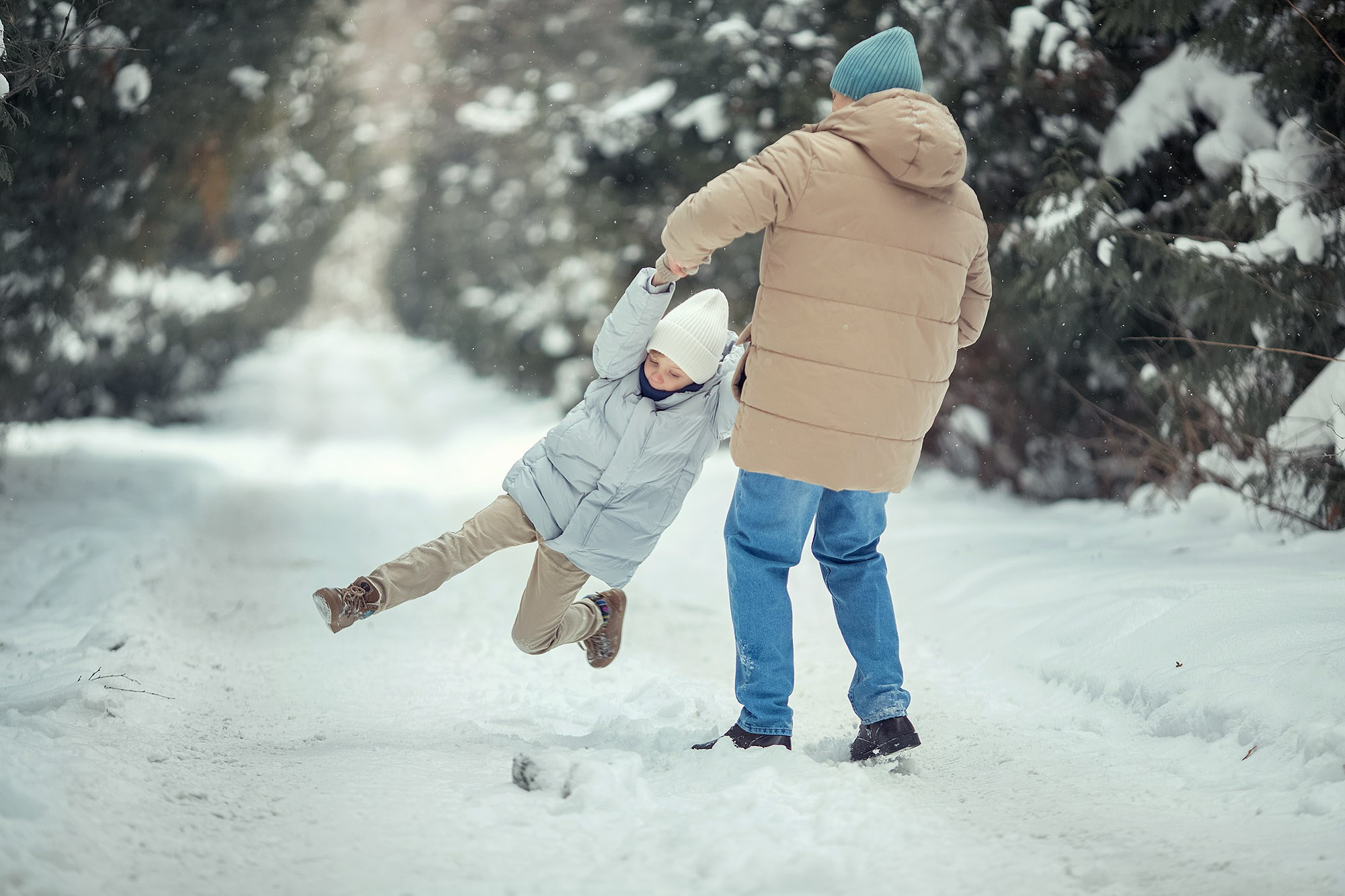 Зимние забавы на семейной фотосессии. Tatyana Nadezhdina Family photographer