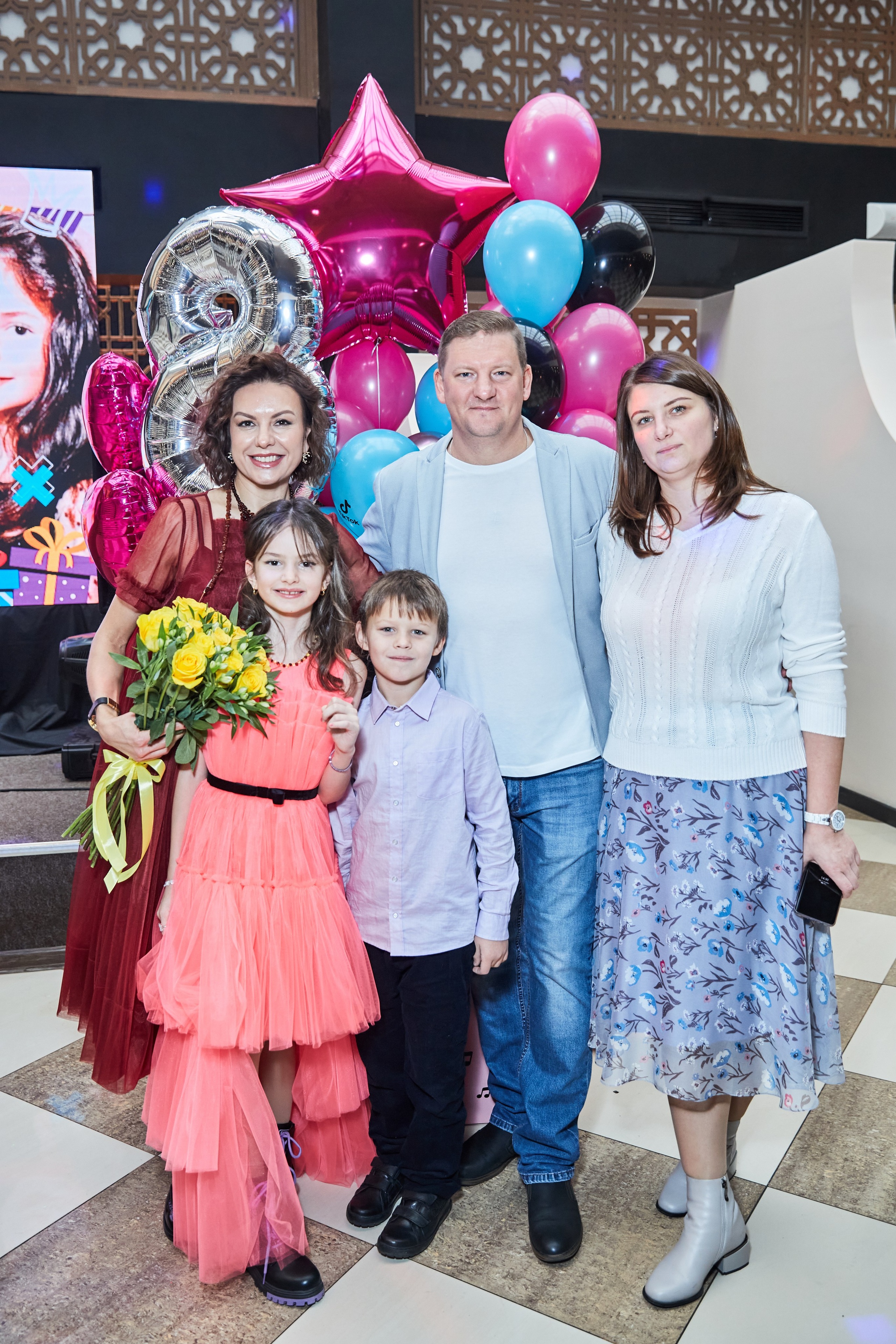 Большой День рождения девочки. Budanovaphoto.ru