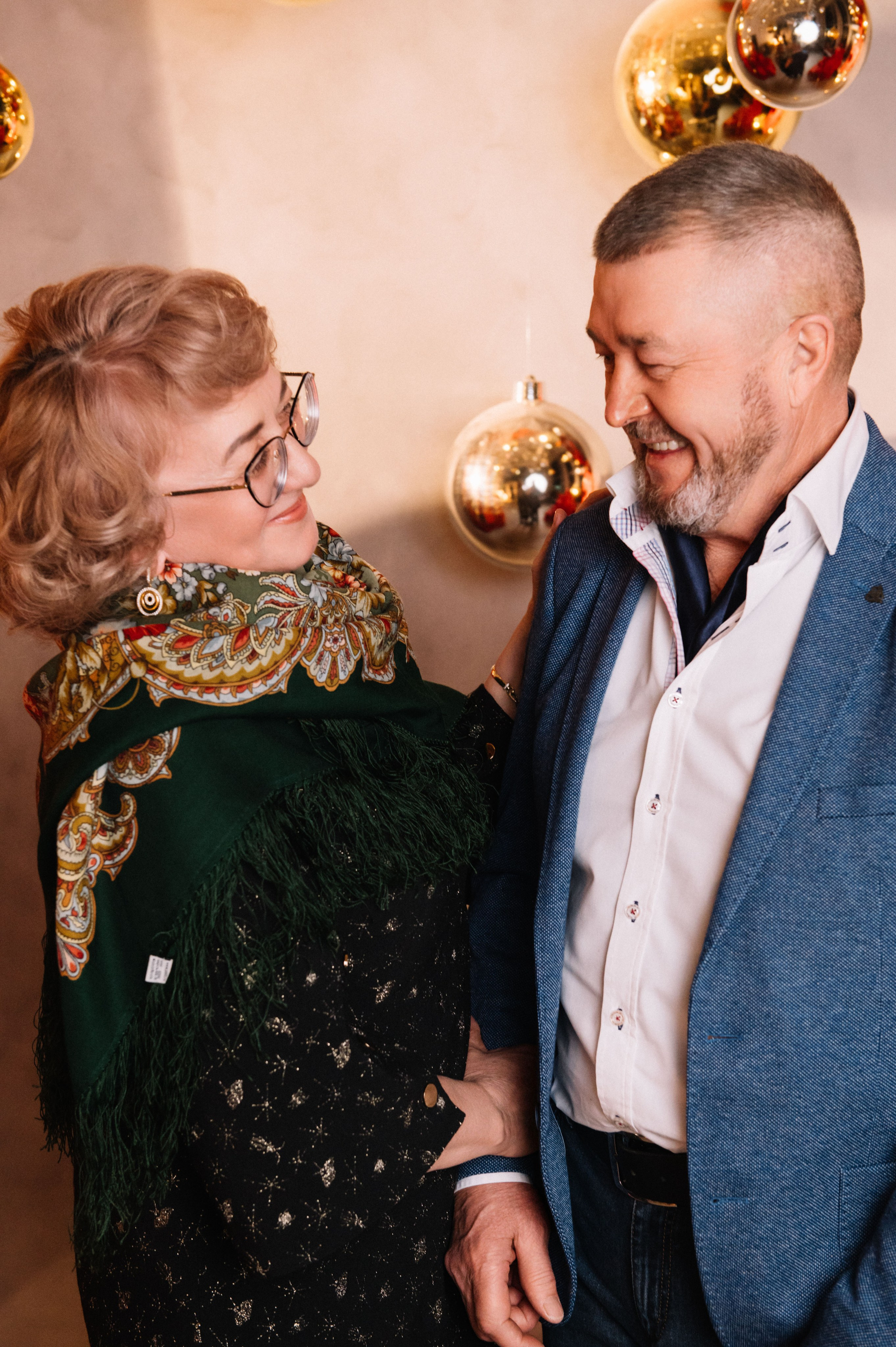 Большая семья собралась вместе на Новый год. Фотограф в Сургуте Светлана Гибадуллина