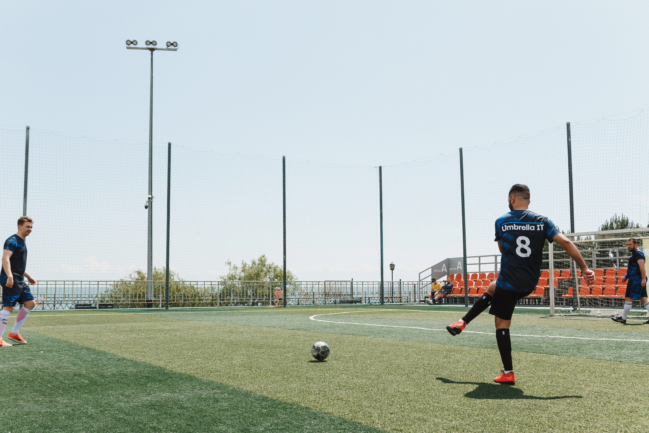 Под знаменем Амбрелла: Футбольный турнир в Приазовье Таганрога. Свадебный и семейный фотограф в Таганроге Бакарюк Антон