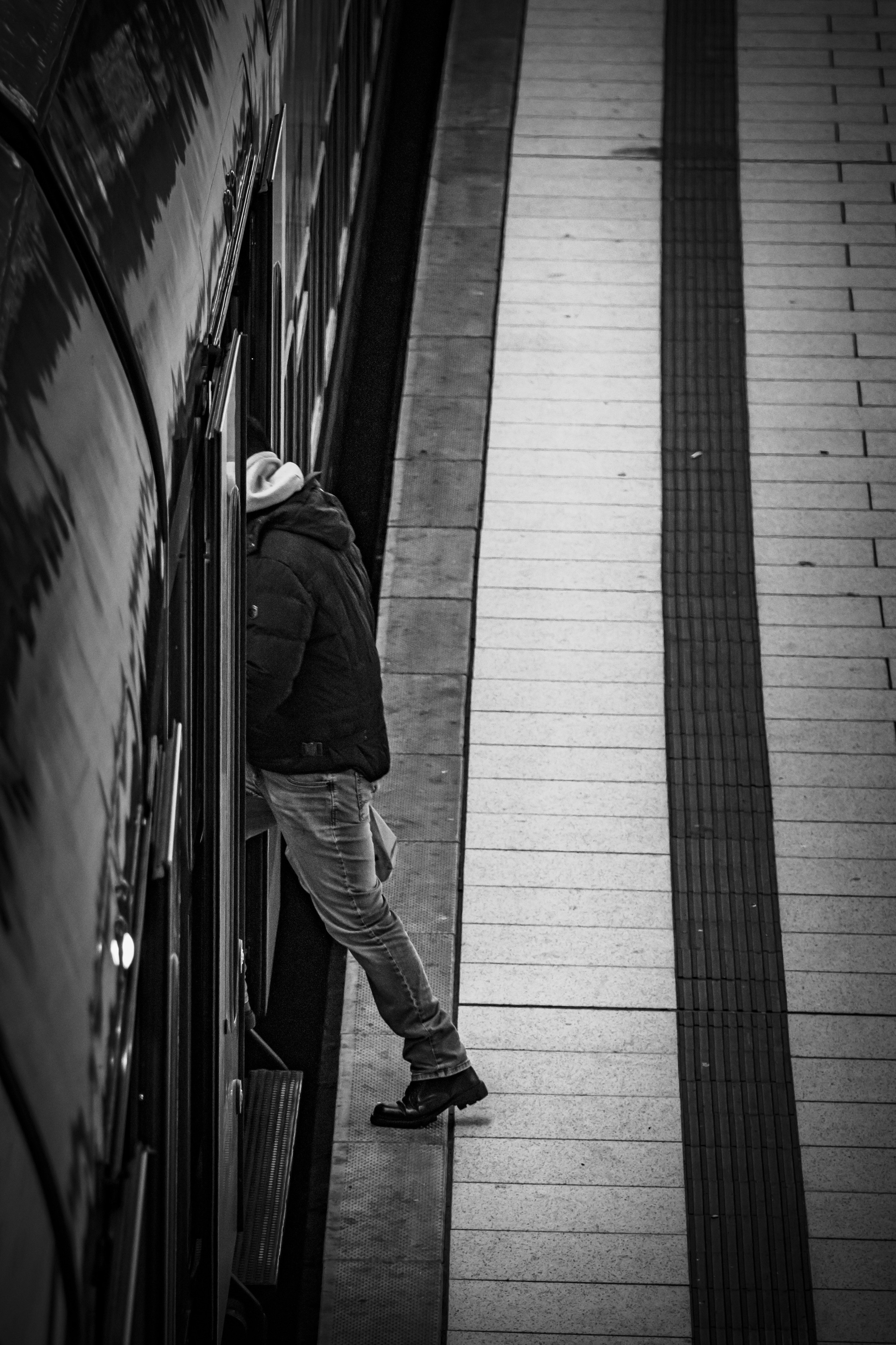 B&W. NE Cinema — backstage and reportage photography in cinema, music, Automotive and sport