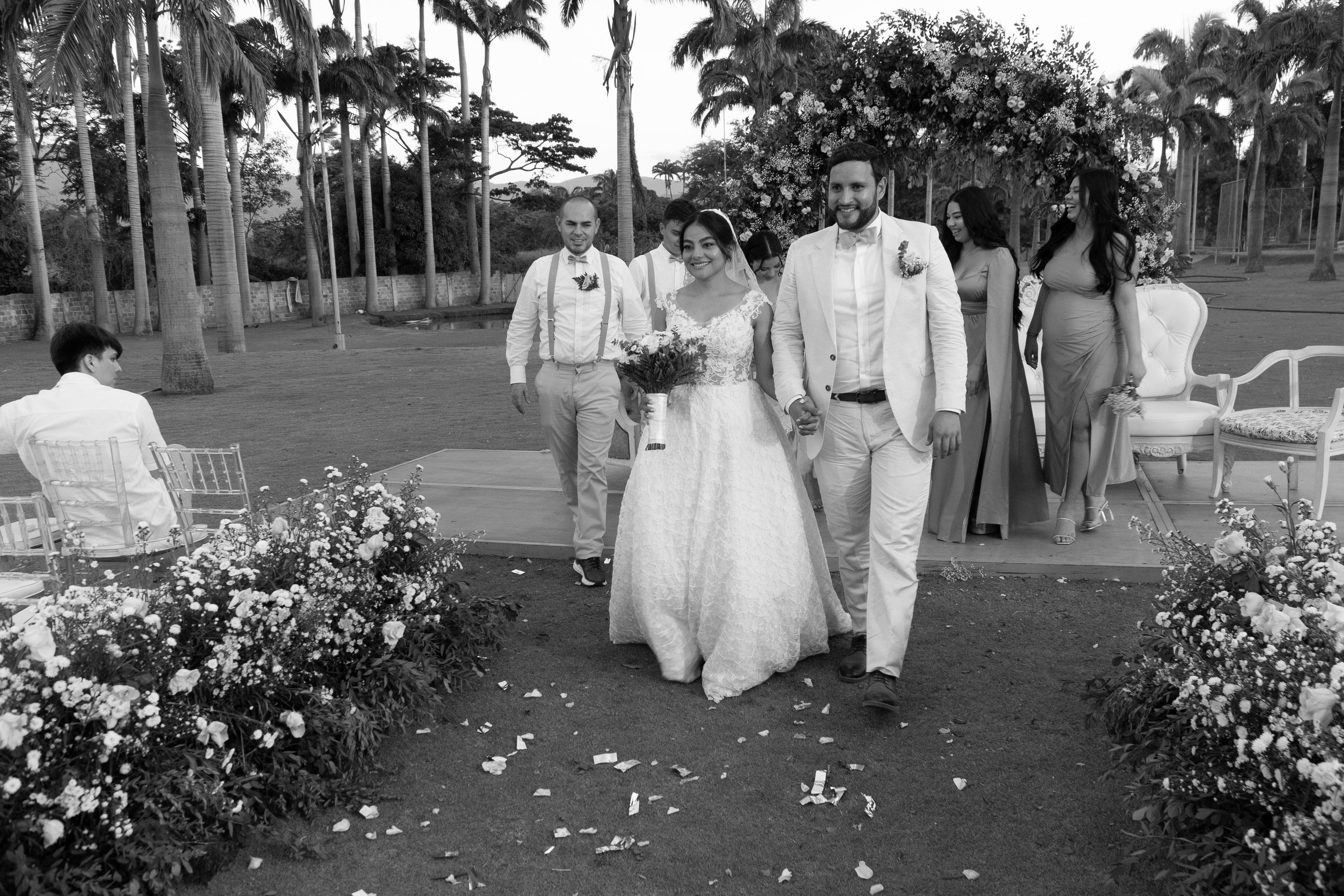 Carola & Gerson. Wedding Photographer in Barcelona and Medellin