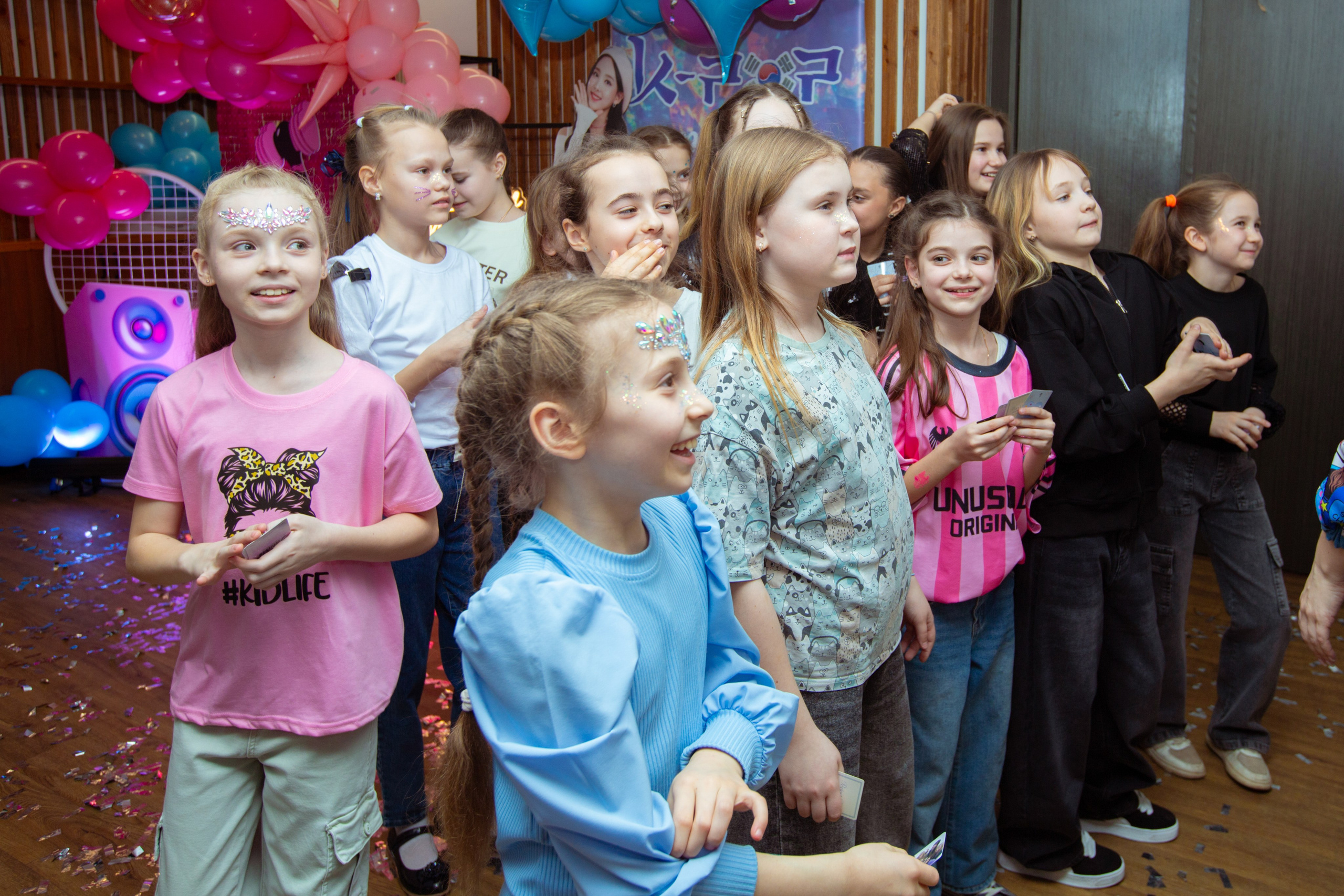 День рождения Ульяны. Фотограф Антонина Свешникова. ВЫПУСКНЫЕ ФОТОКНИГИ для детских садов и школ. Москва, Владимир