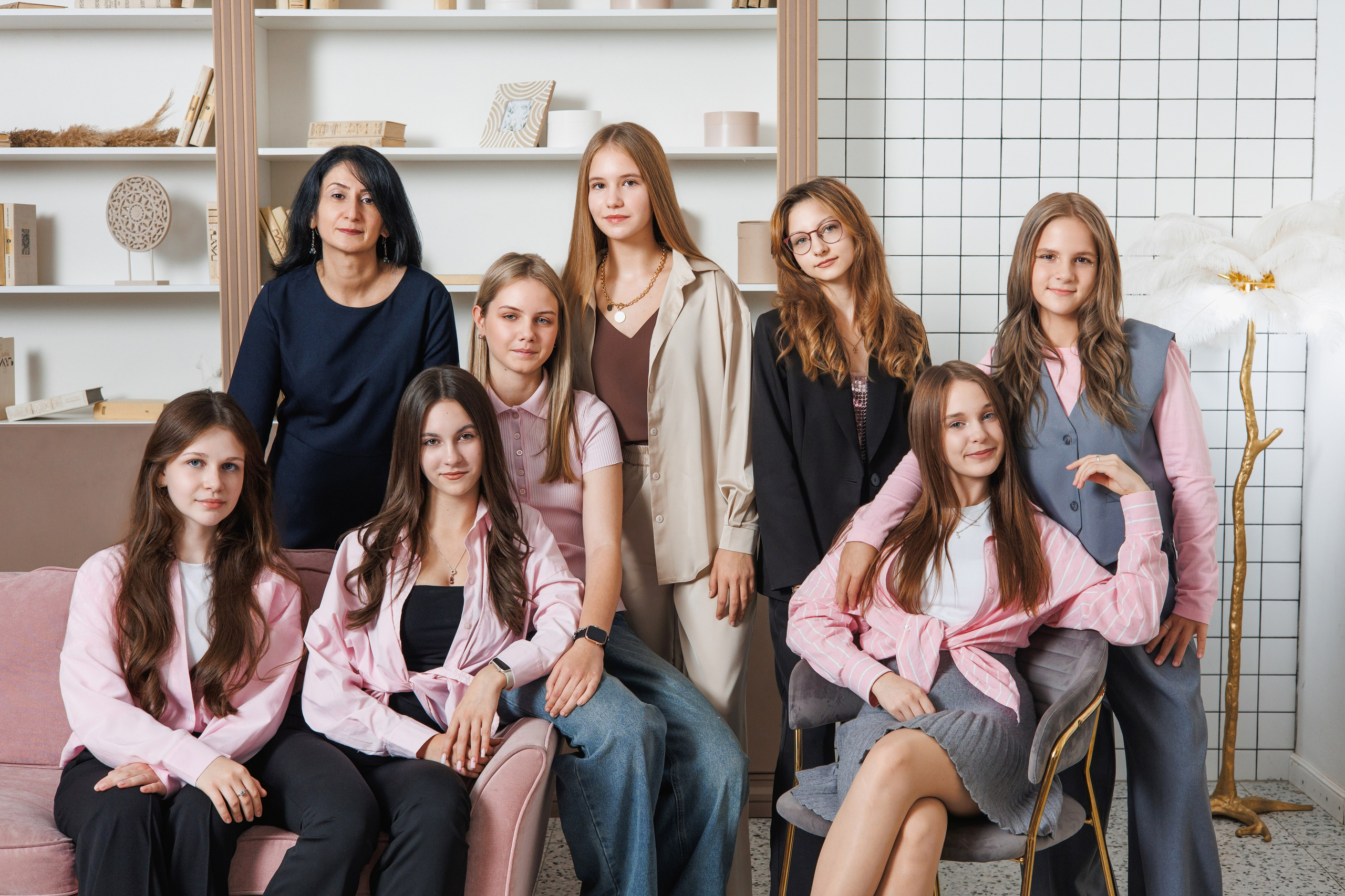 Локация для коллективных кадров № 7. Выпускные альбомы клевербук Воронеж