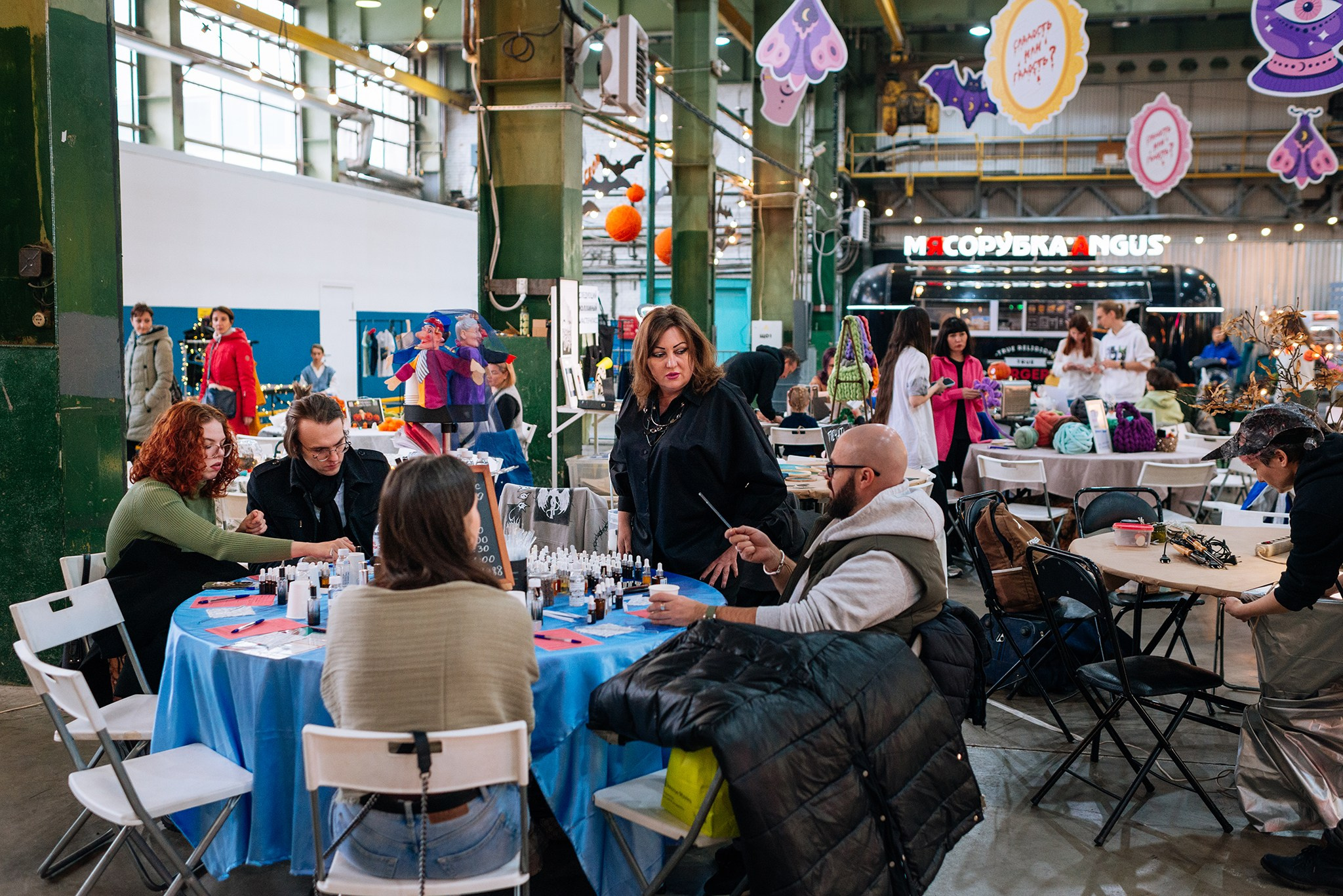 Интеллигентная барахолка. Октябрь 23. Репортажный фотограф в Санкт-Петербурге Анастасия Клёпова