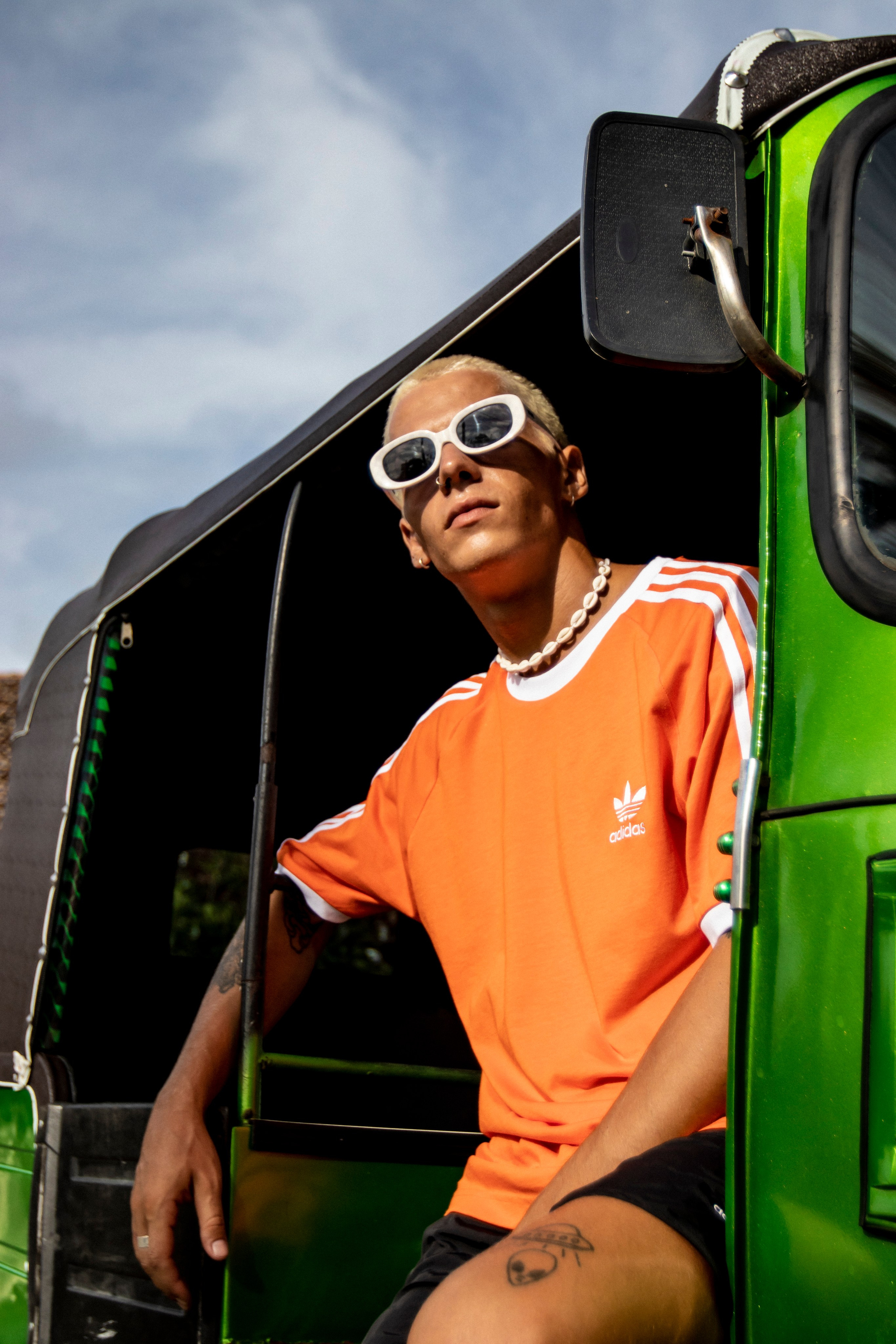 Контент съемка для бренда одежды. Фотограф на Шри-Ланке