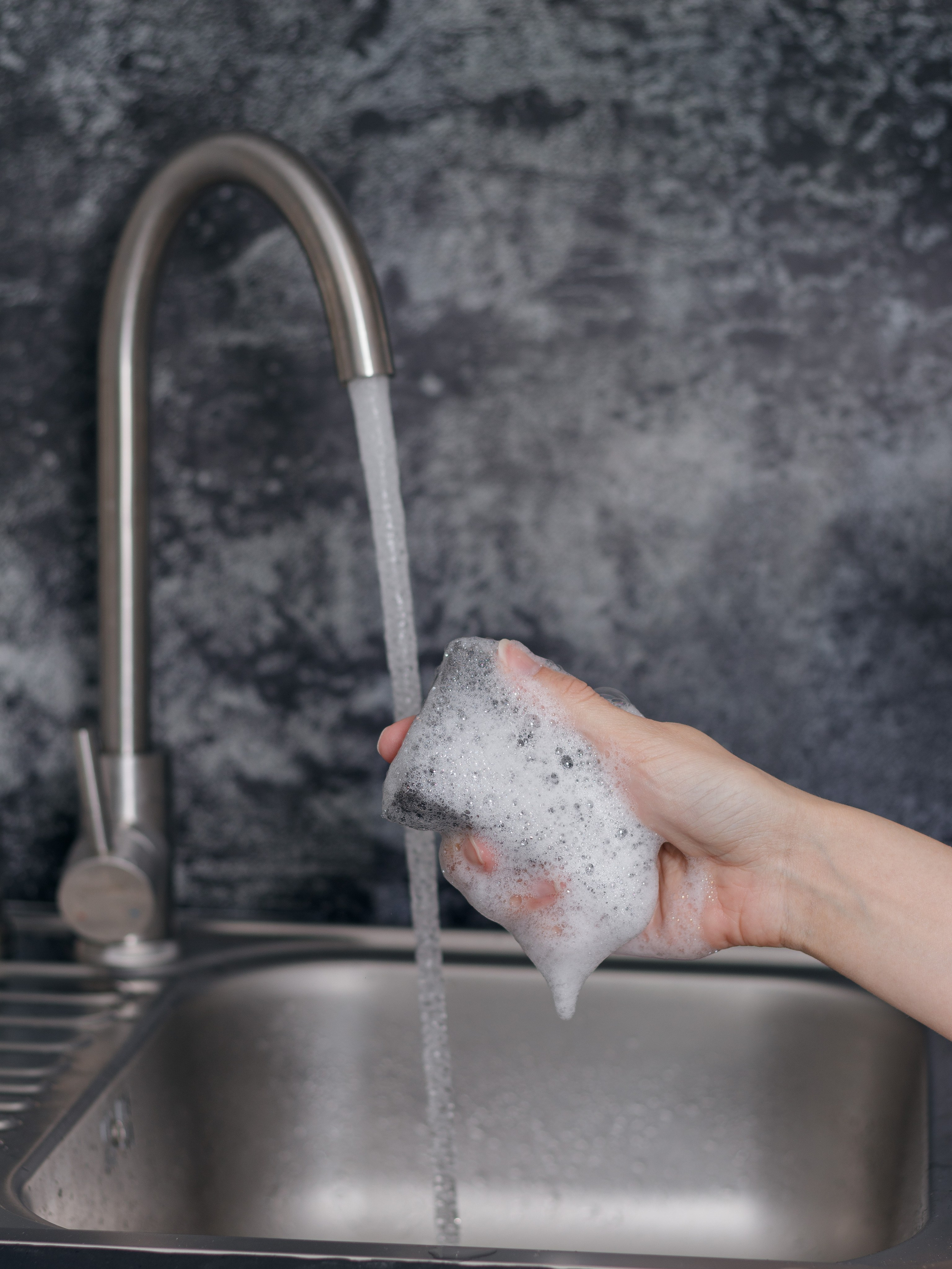 Губки для мытья посуды. Предметный фотограф Северова Екатерина | Профессиональная предметная съёмка фото и видео в Санкт-Петербурге