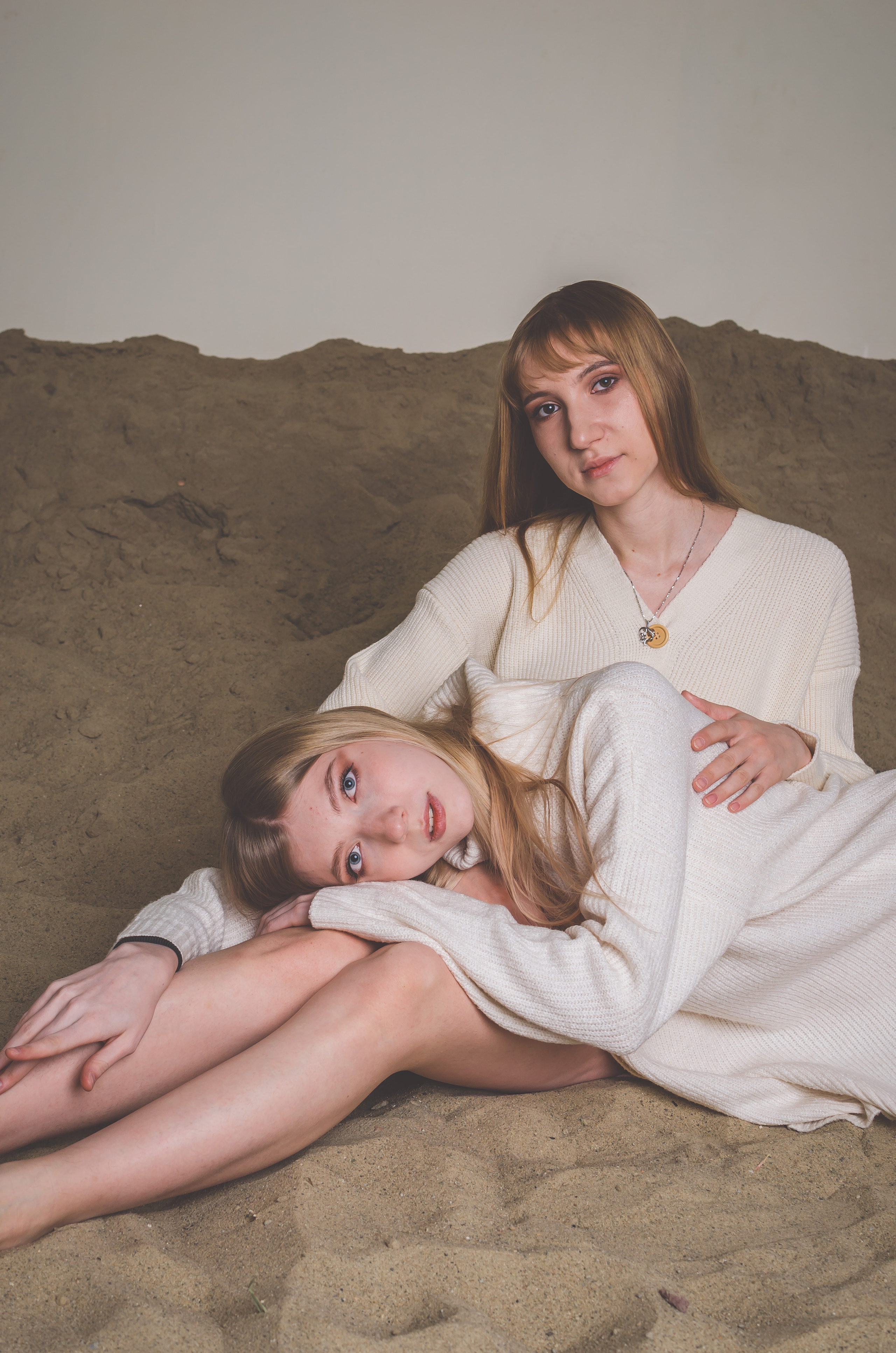 SISTERS. Фотограф Троицк Челябинская область Анастасия Штаер