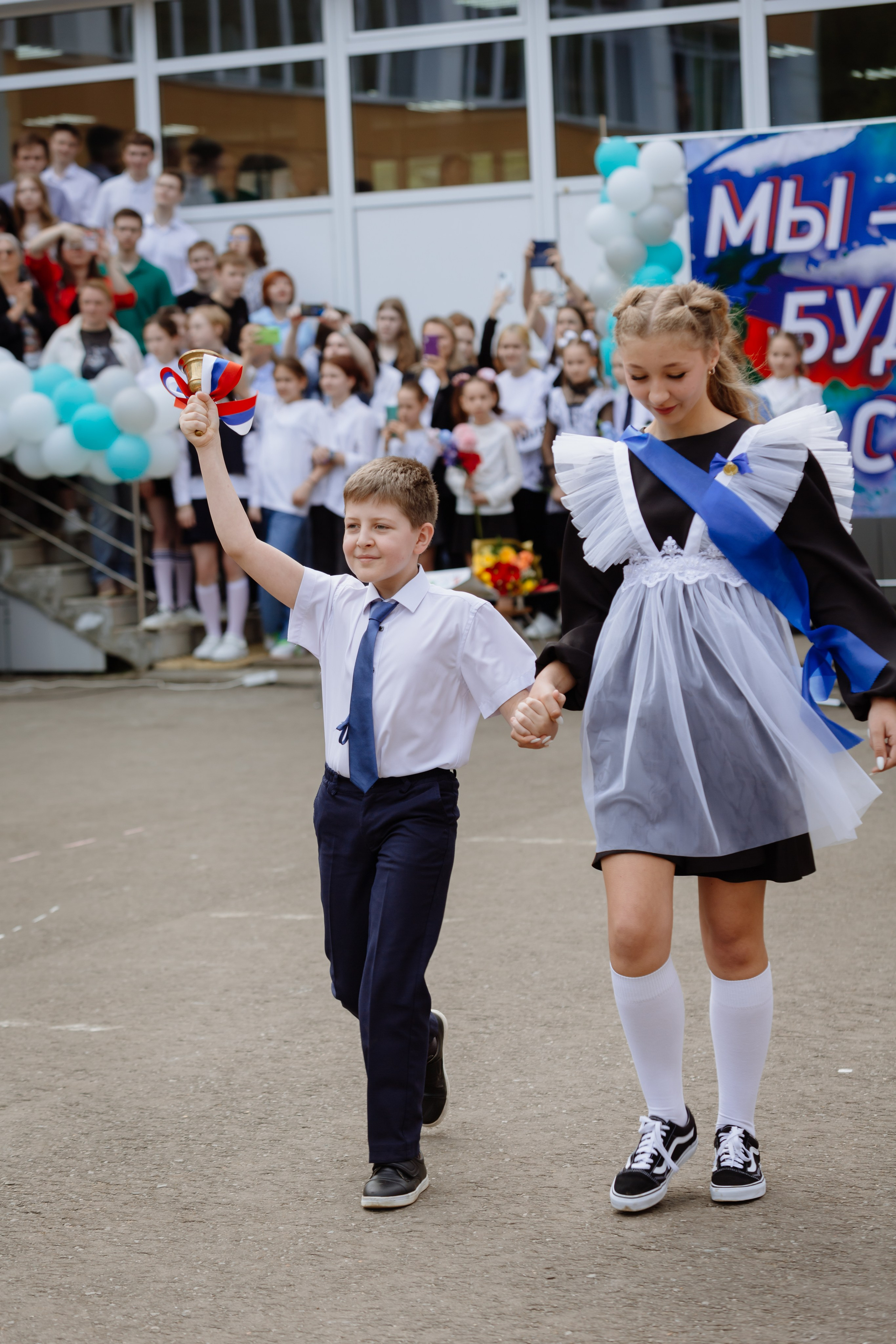 Последний звонок 2024 (3 часа фотосъемки). Профессиональный фотограф Надежда Антонова