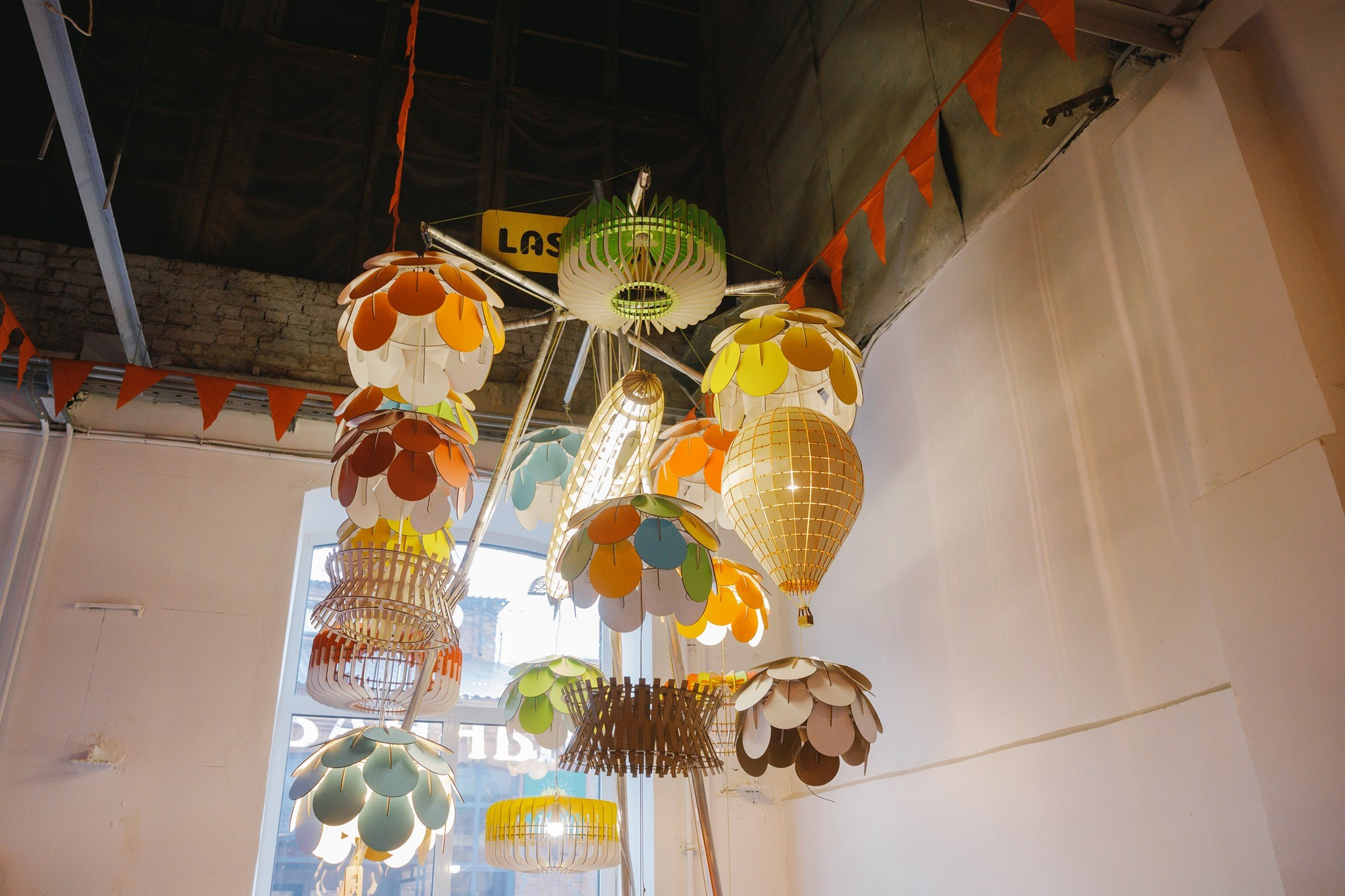 10–11 апреля 2021 на Трёхгорной мануфактуре / фото Иван Гущин. Фотоотчеты «Ламбада-маркета»