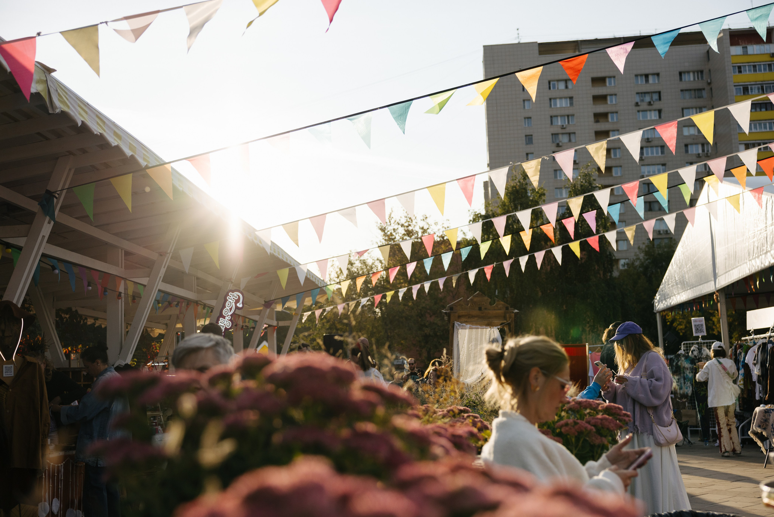 13–14 сентября 2025 на Даниловском рынке / День 2 / фото Валерий Белобеев. Фотоотчеты «Ламбада-маркета»