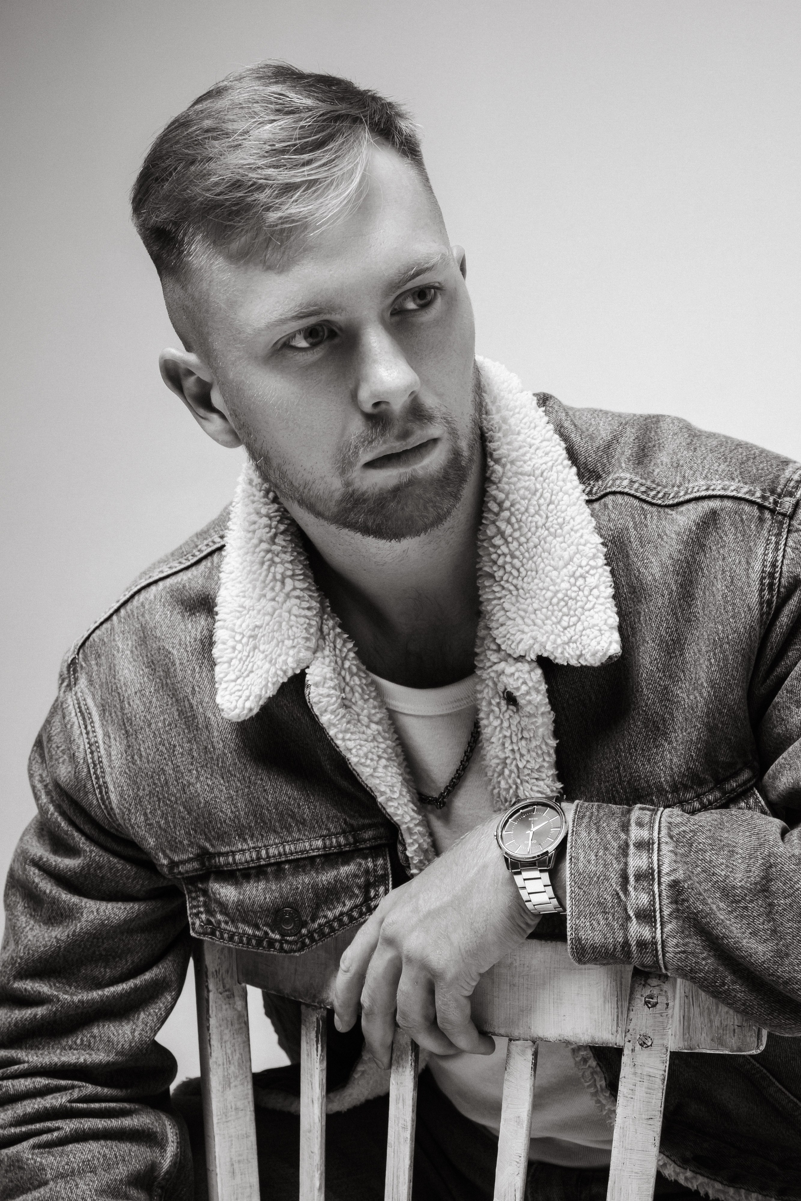 Владислав. Главная