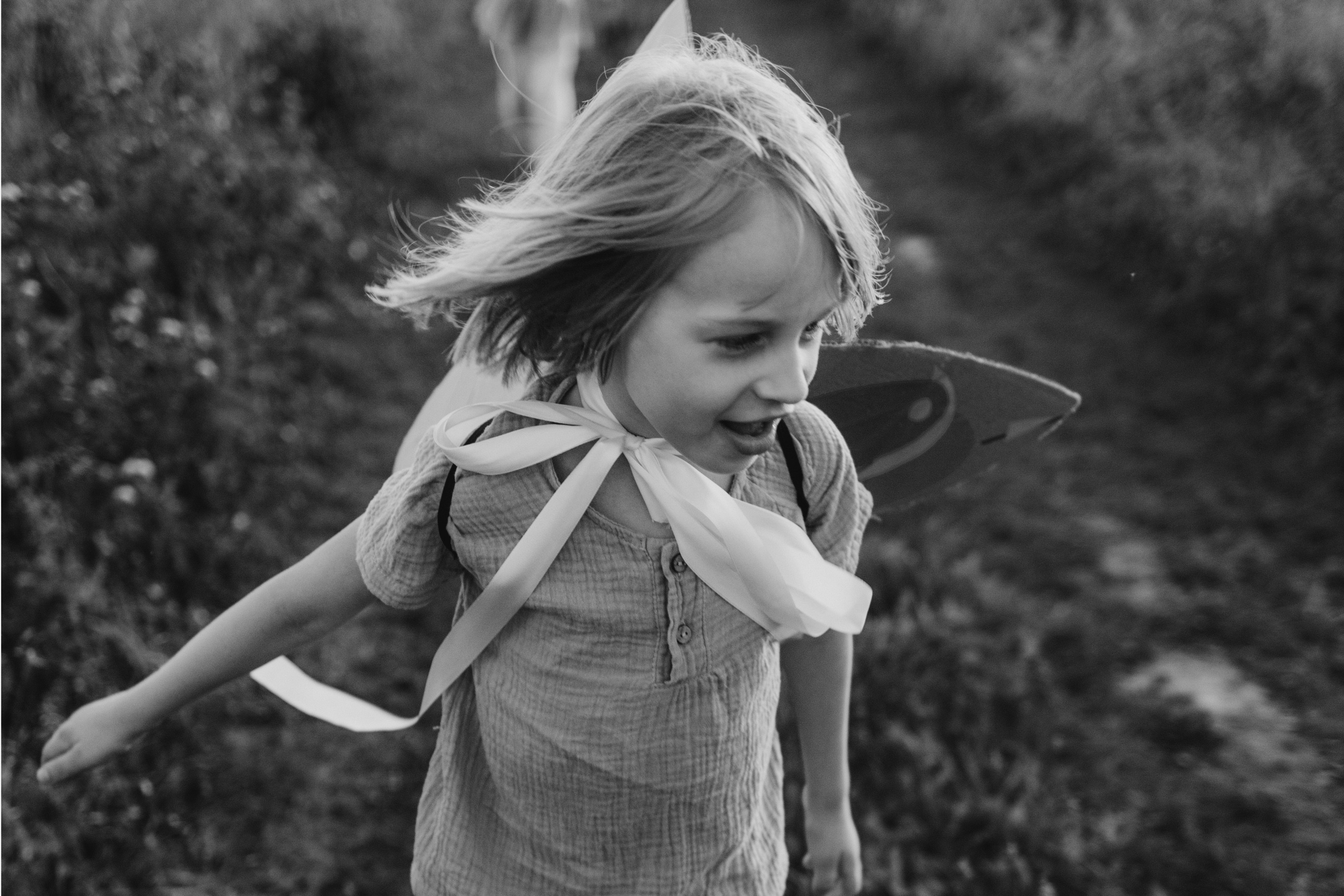 Семейная фотосессия в поле. Семейный фотограф в Москве Марина Петра