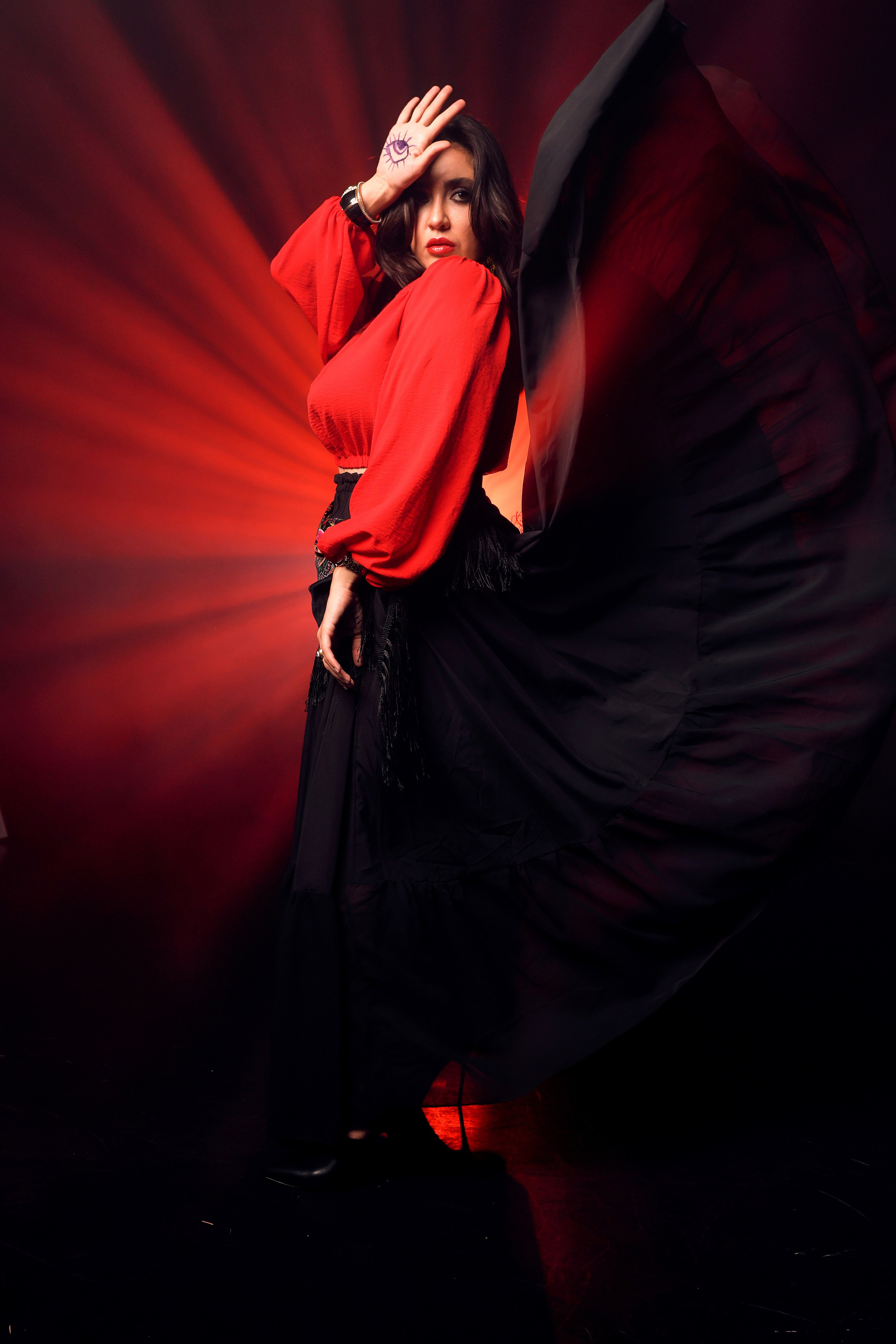 Фотосессия в цыганском образе