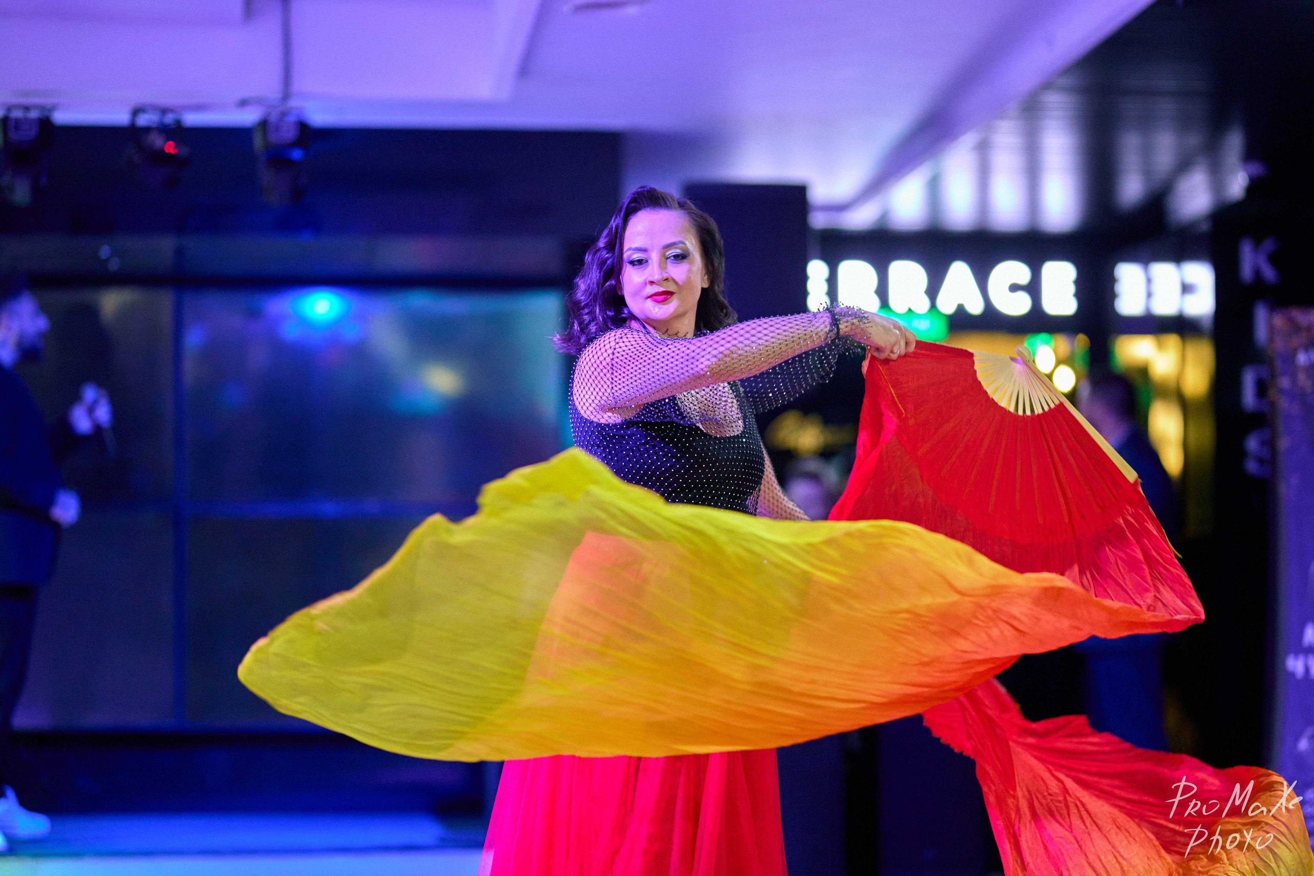 Зал КРАСА МАСС-МЕДИА ЧУВАШИИ. Владимир Суздалов (ProMaXe) — Портретный фотограф, тематические фотосессии в Чебоксарах