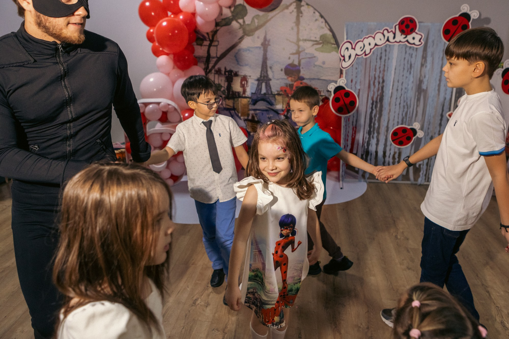 День Рождения в Территории Фитнеса. Фотограф в Оренбурге. Профессиональный фотограф