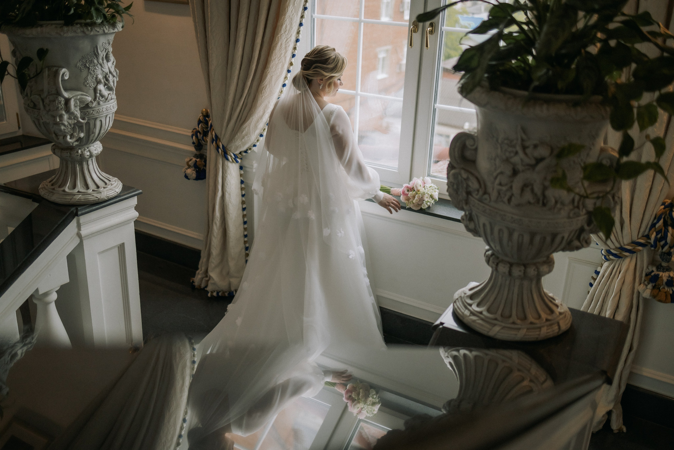 Анастасия и Сергей. Свадебная прогулка. Свадебная фотография. Арина Рубах