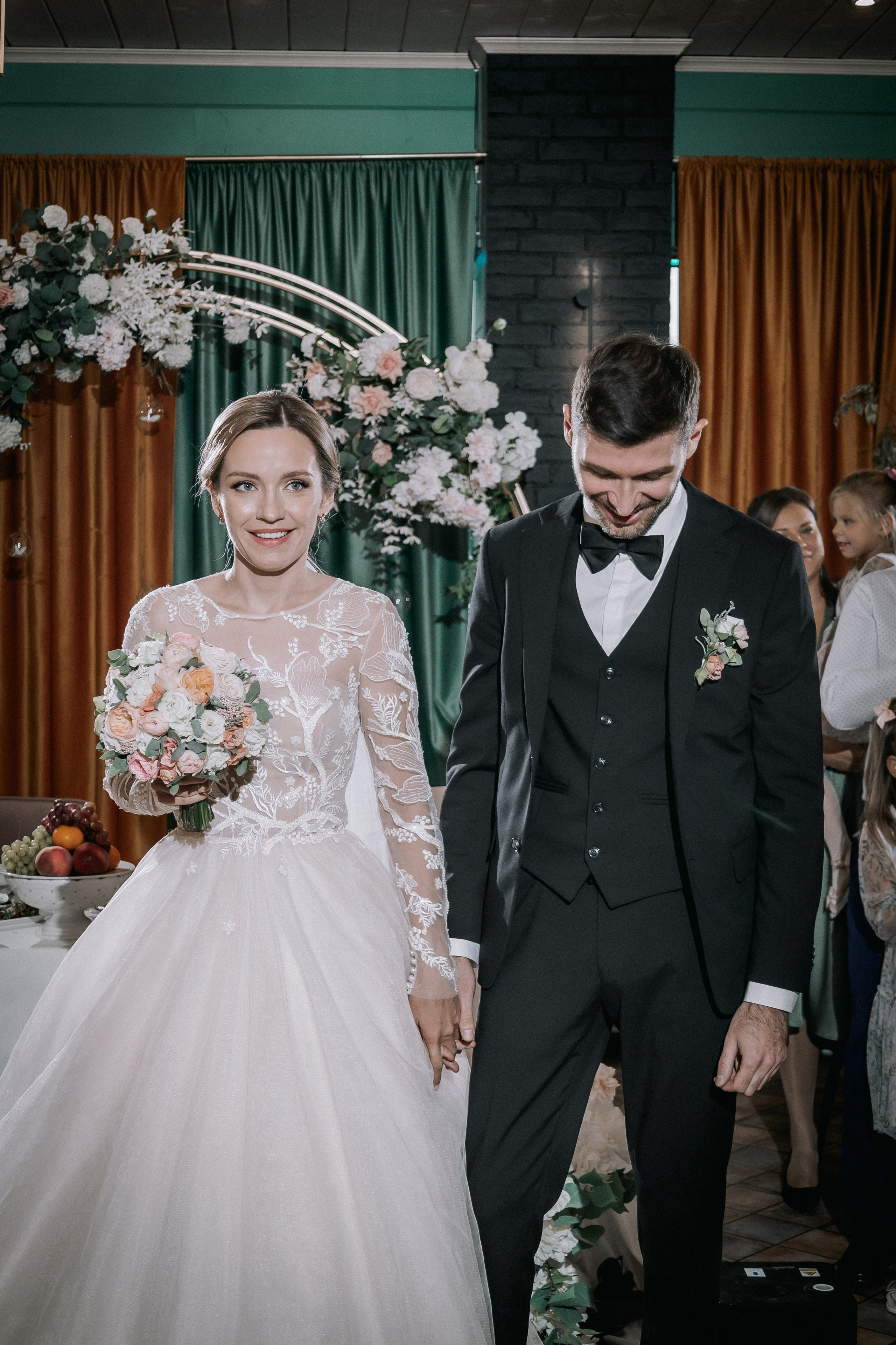 Свадебный день. Дарья и Джем. Свадебная фотография. Арина Рубах