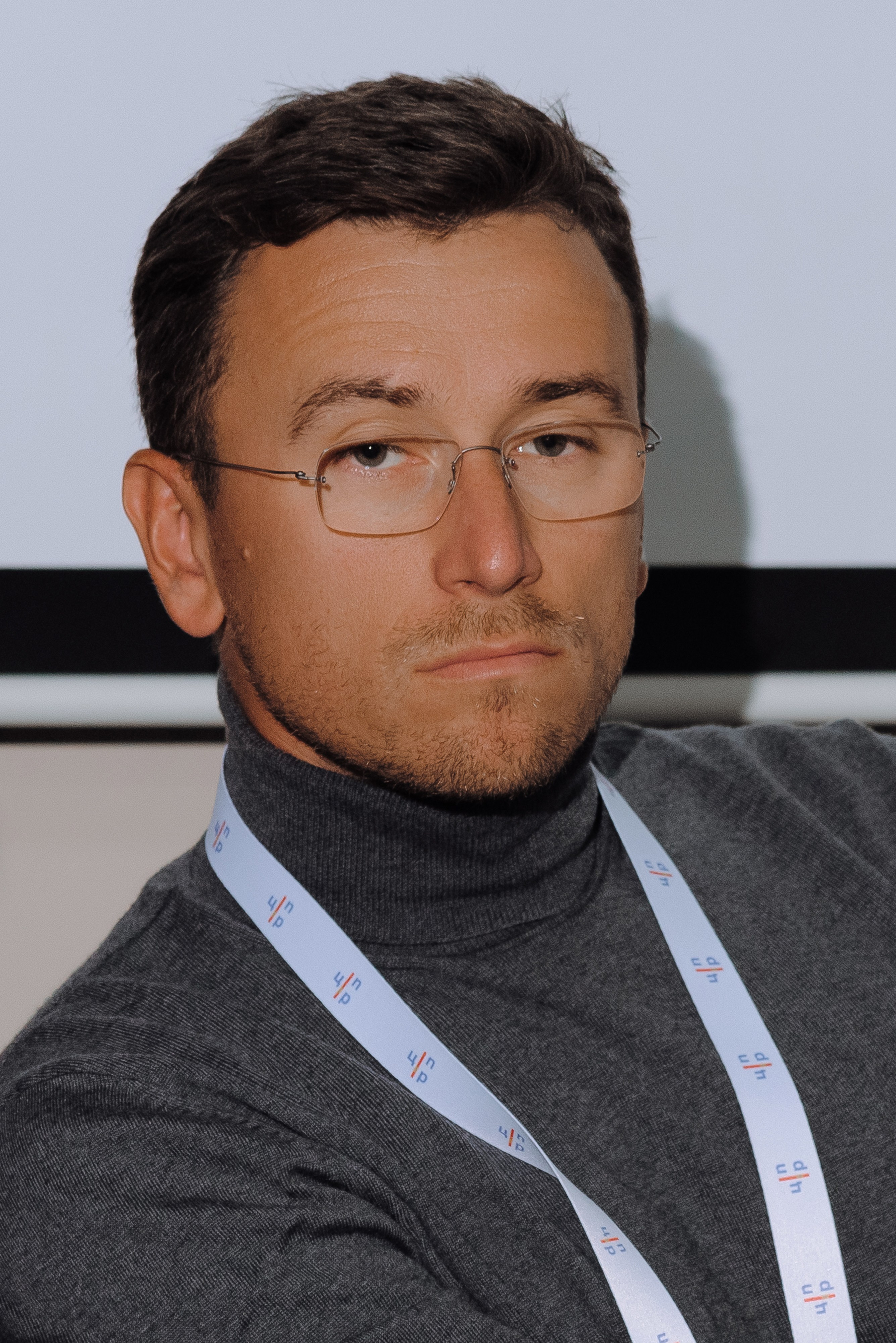 ОБЛАСТНАЯ КОНФЕРЕНЦИЯ «РАЗВИТИЕ ТУРИЗМА В ЧЕЛЯБИНСКОЙ ОБЛАСТИ». Репортажный фотограф Зуев Роман г. Челябинск