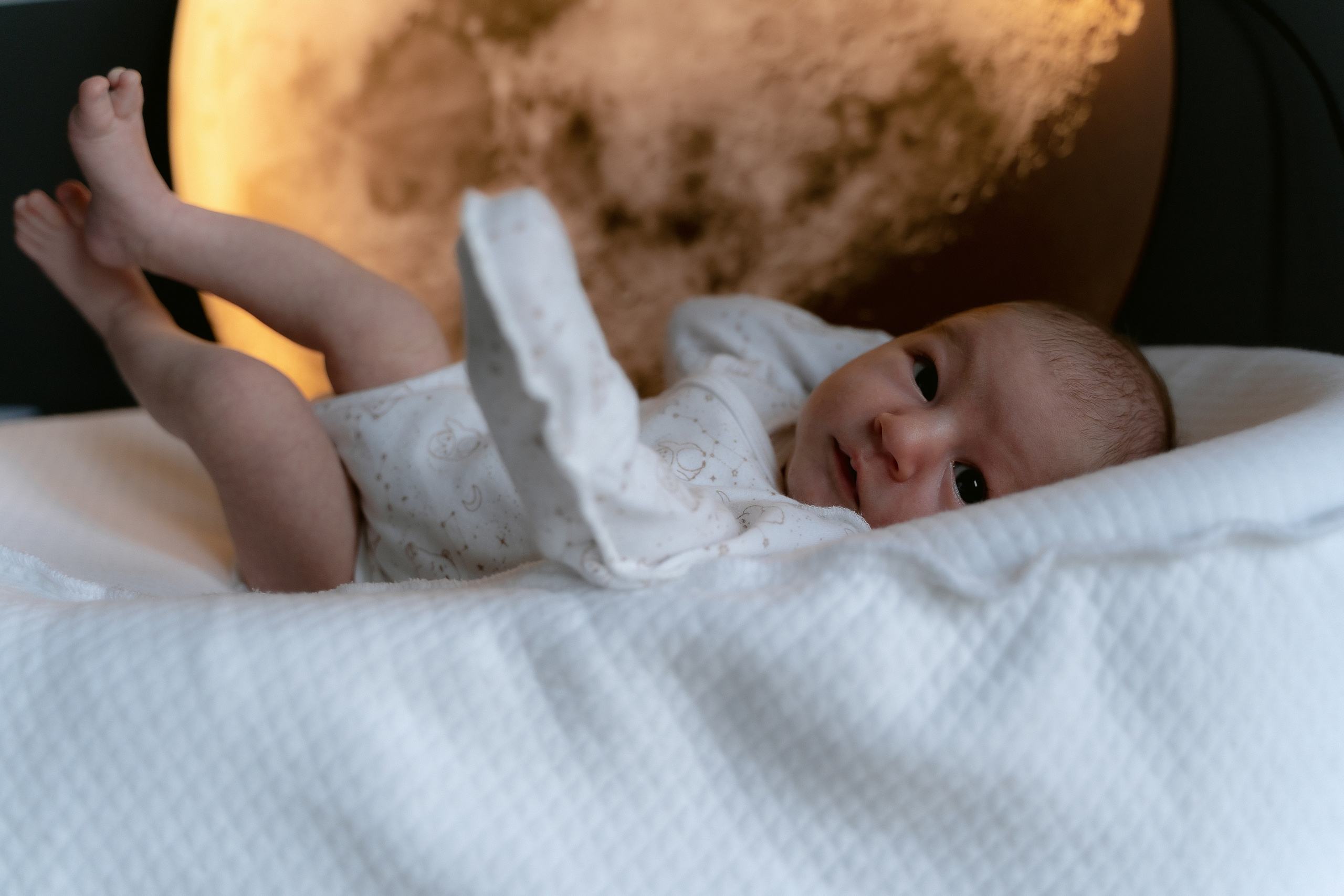 Фотосъемка Семейная история — заказать комплекс 3-х услуг фото и видео. Фотографы на роды в Москве. Фото и видео родов. Фотопроект «Продолжение рода»