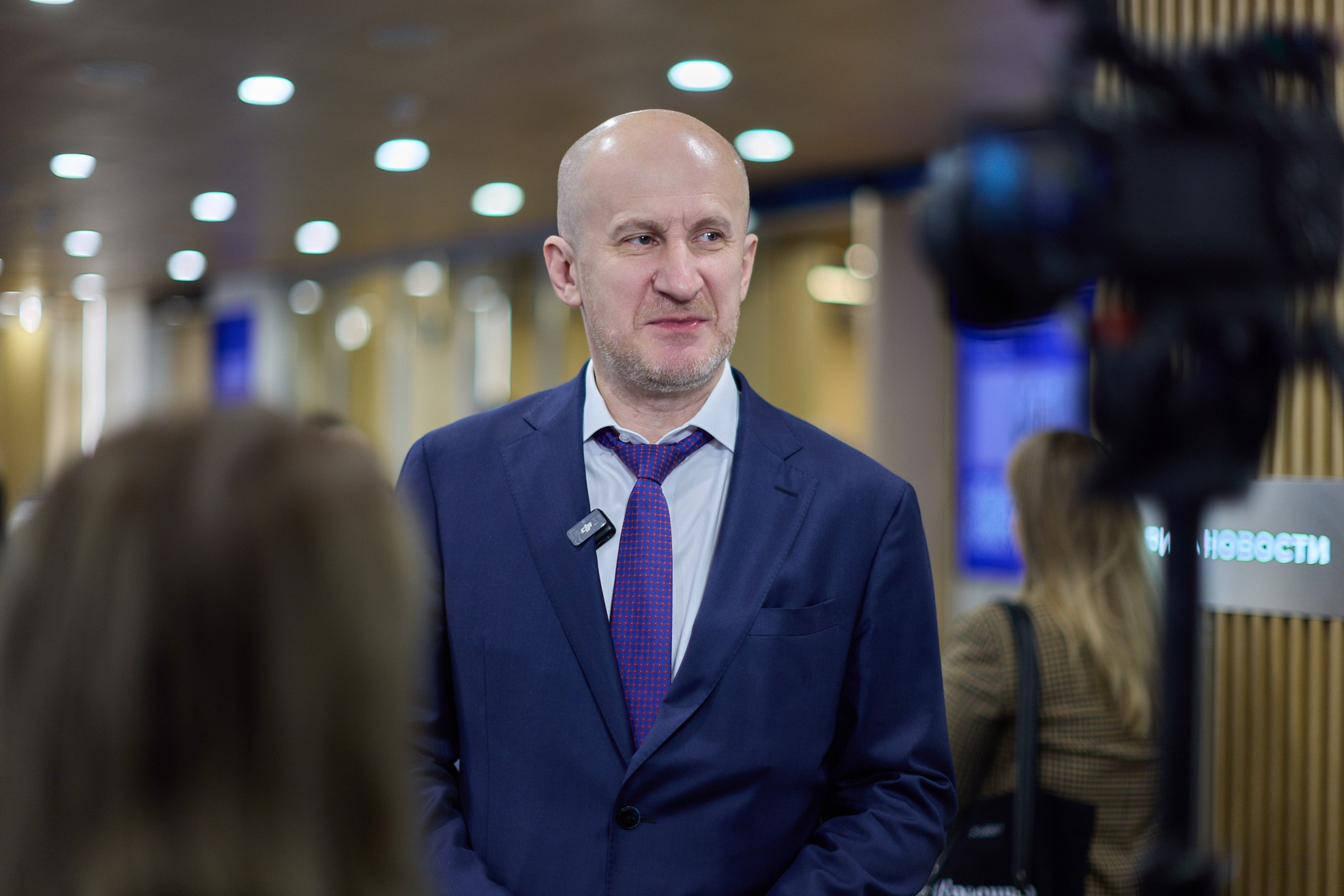 Допматериалы к «Итоги отраслевого конкурса GXP-Профи 2025». Режиссёр, клипмейкер, фотограф — Андрей Охота