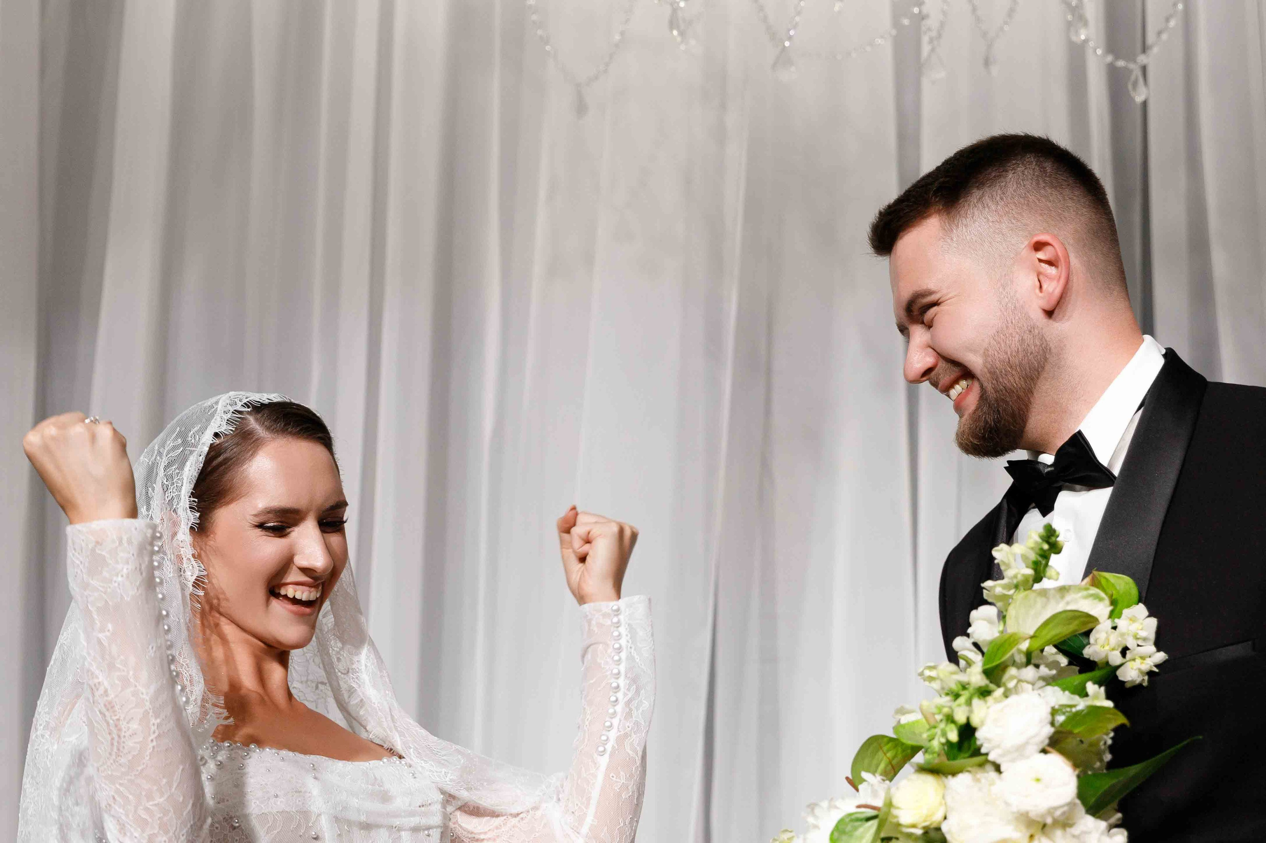 Принц и принцесса. Свадебный фотограф Марьям Сайфулина г. Красноярск