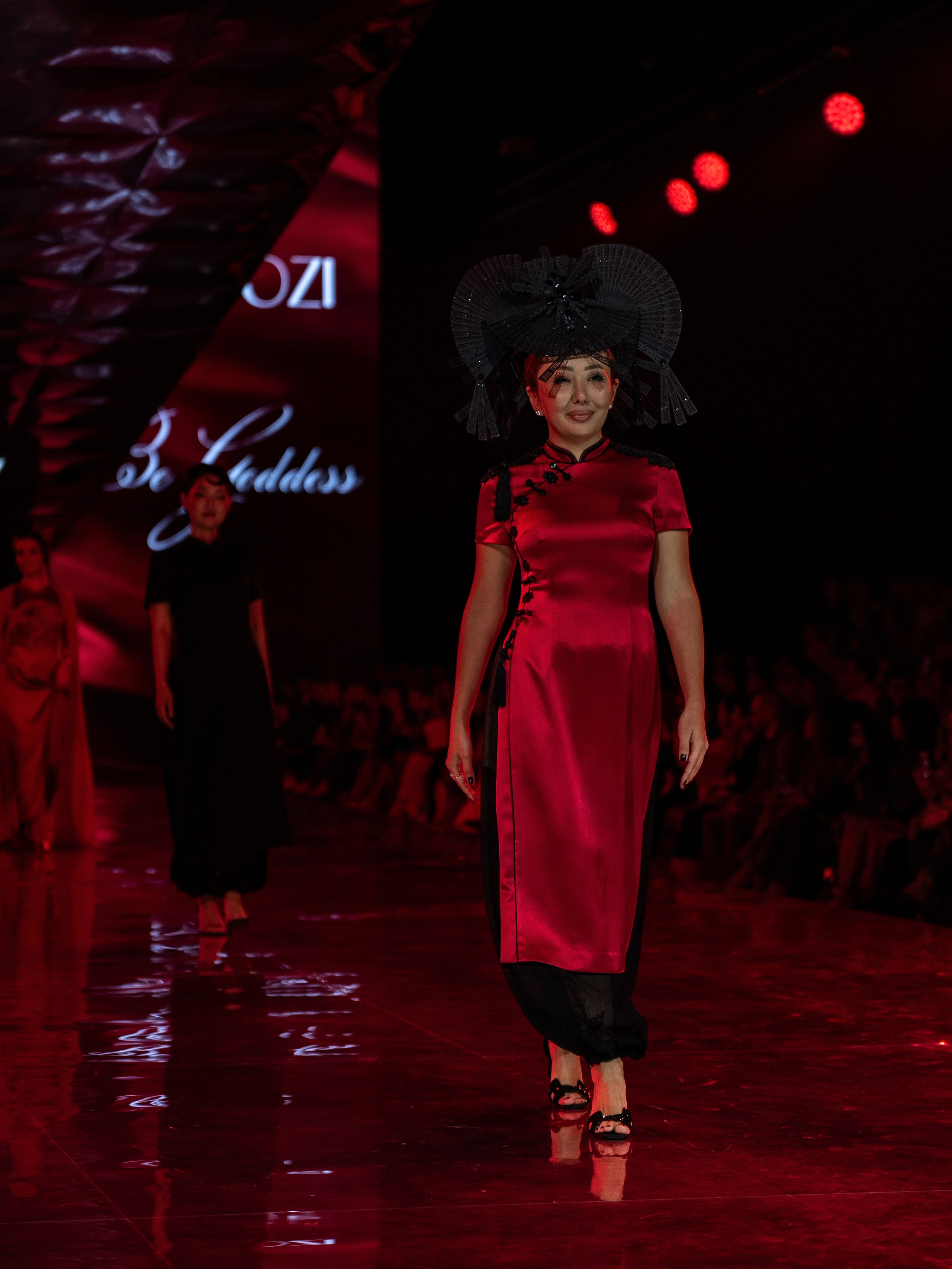 Kazakhstan Fashion Week Zardozi. Сайт Алматинского НЮ АРТ, будуар и фэшн фотографа Дениса Карпенко