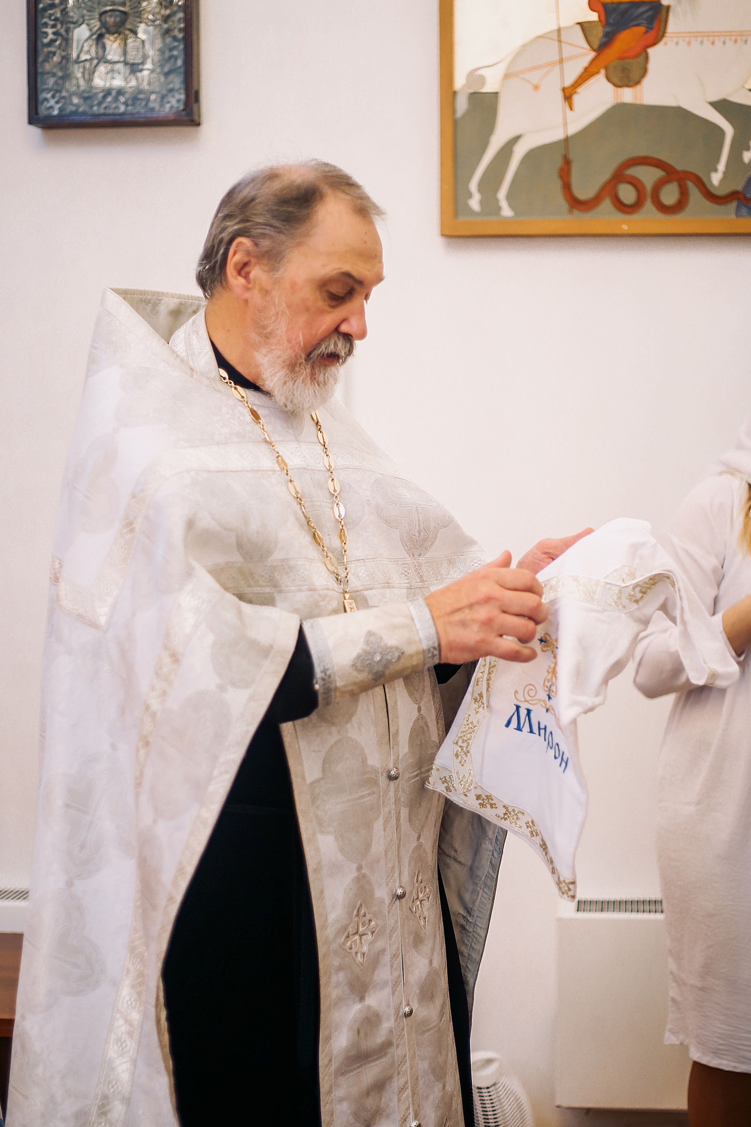 Крещение в Храме Святой Троицы Сходня. Фотограф Анастасия Залевская