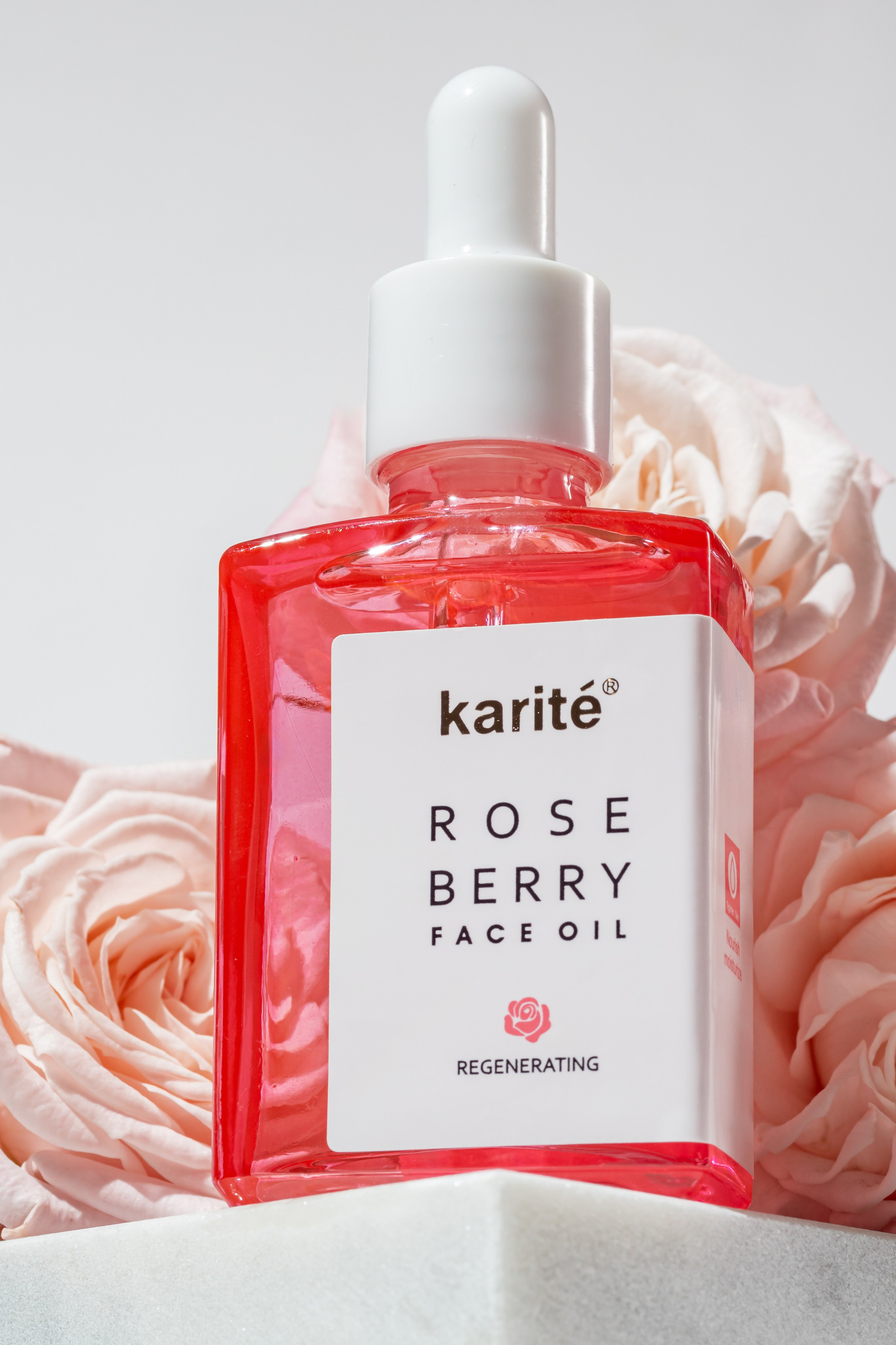 Сыворотки для лица. Предметная фотосъемка в г. Москва PREDMETKASTUDIO