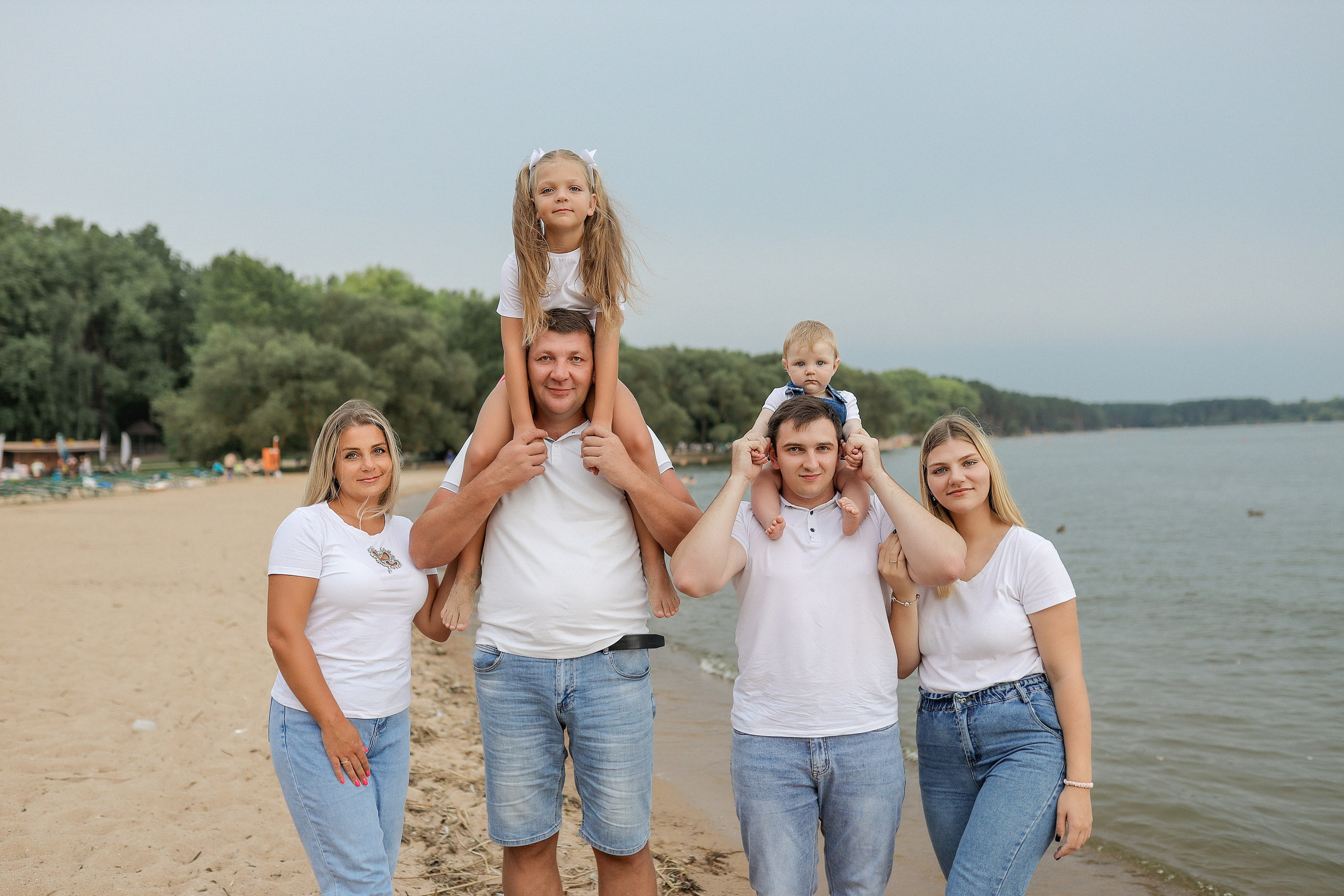 Семейная фотосессия. Фотограф новорожденных и беременности в Минске