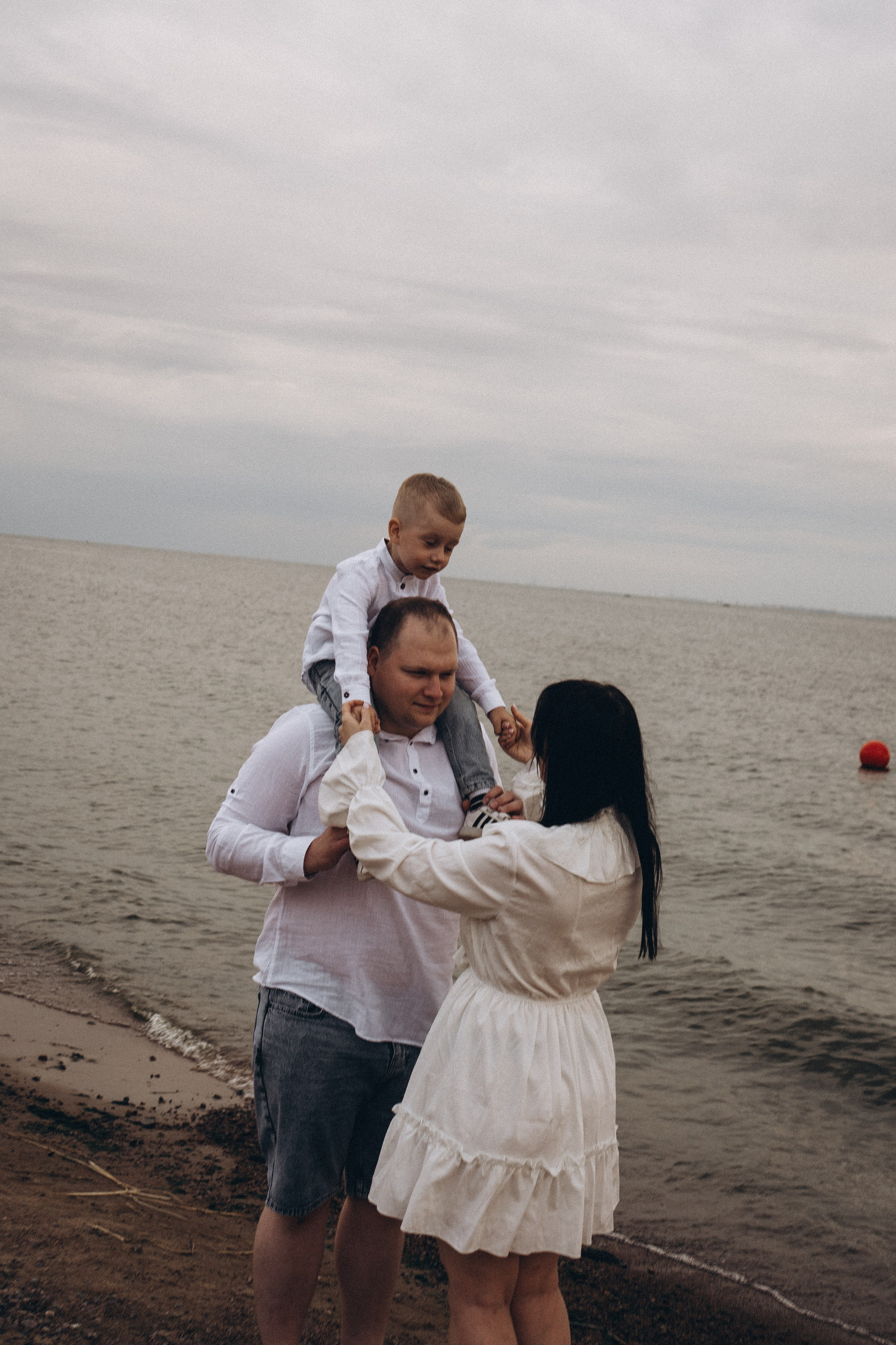 Семейная история на берегу залива. Профессиональный фотограф, Санкт-Петербург — Виктория Богомолова