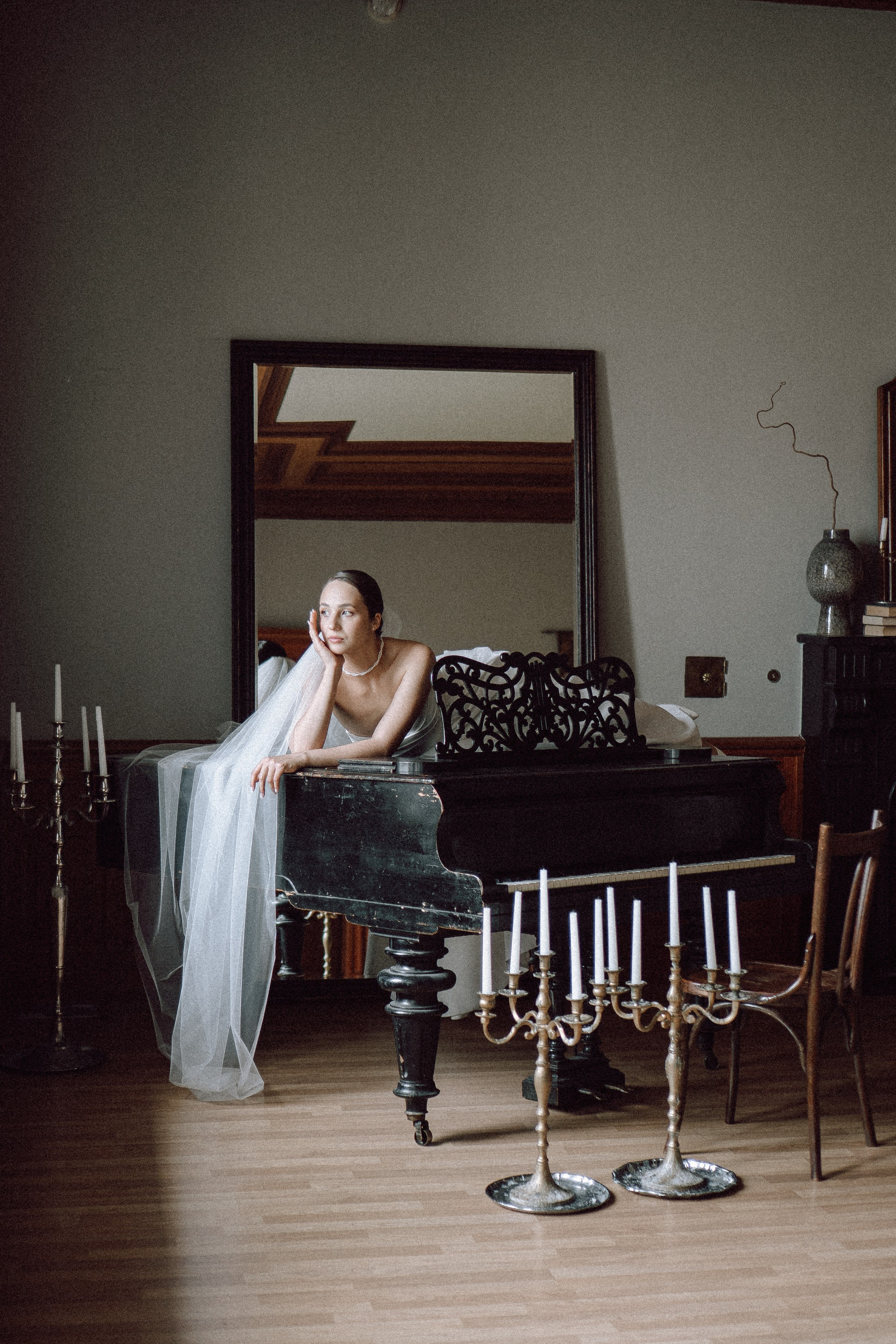 СВАДЕБНАЯ ПРОГУЛКА В САНТК-ПЕТЕРБУРГЕ (ИСАКИЕВСКИЙ СОБОР, ЗИМНЯЯ КАНАВКА, ЭРМИТАЖ И БОЛЬШАЯ МОРСКАЯ УЛИЦА). Профессиональный фотограф, Санкт-Петербург — Виктория Богомолова