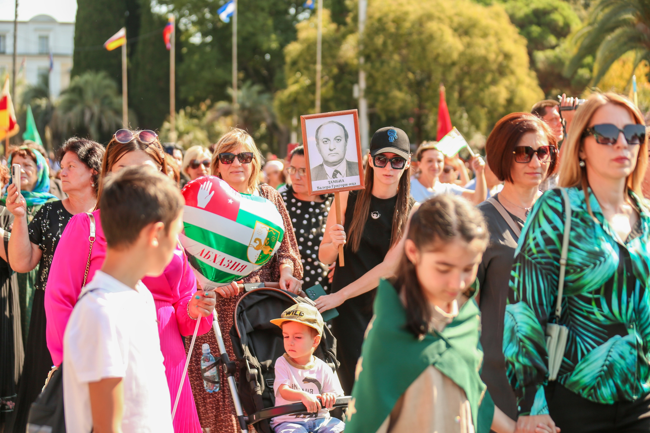 30-летие Дня Победы и Независимости Абхазии. Свадебный и семейный фотограф в Абхазии Эля Цишба
