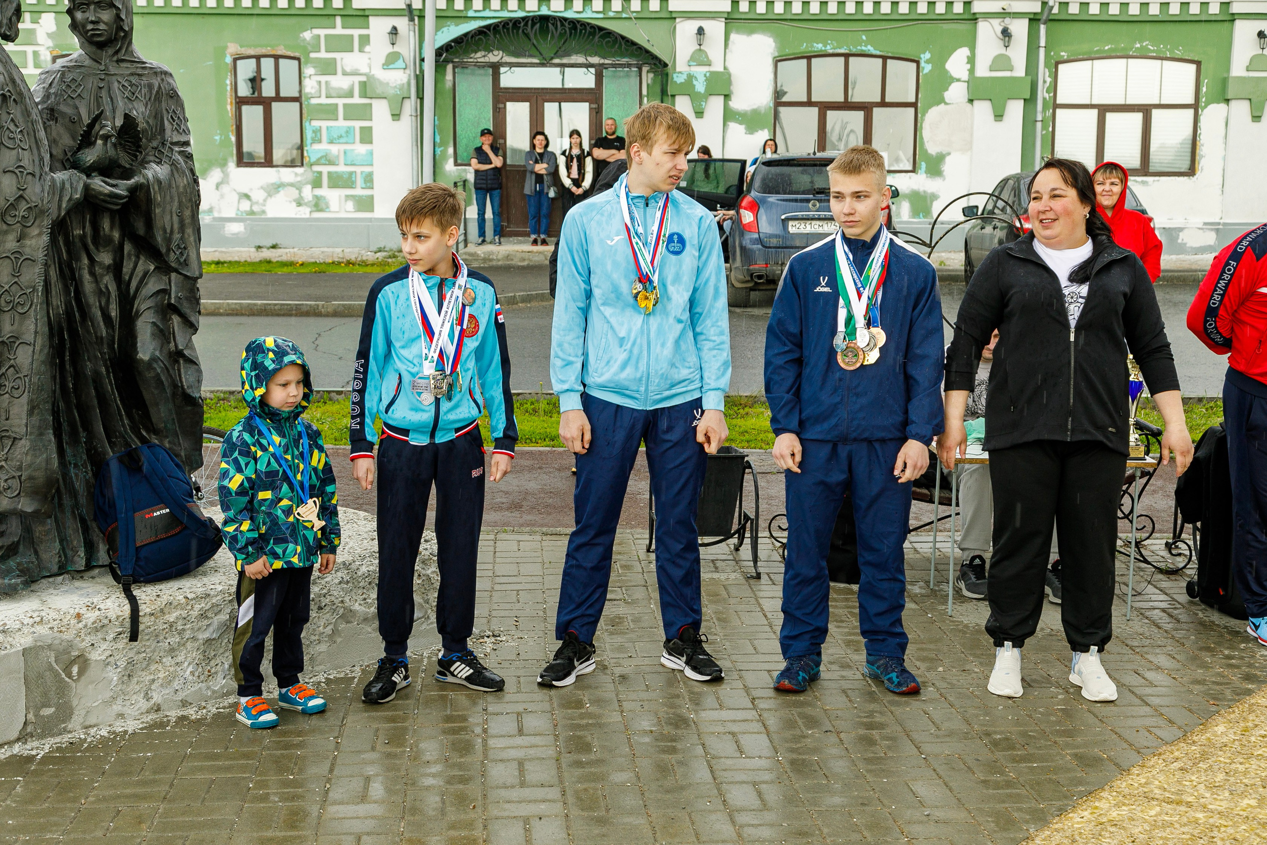 «СпортЛето» и «Зарядка с чемпионом» — семья Сармачевых 😋. Фотограф Андрей Гузеев