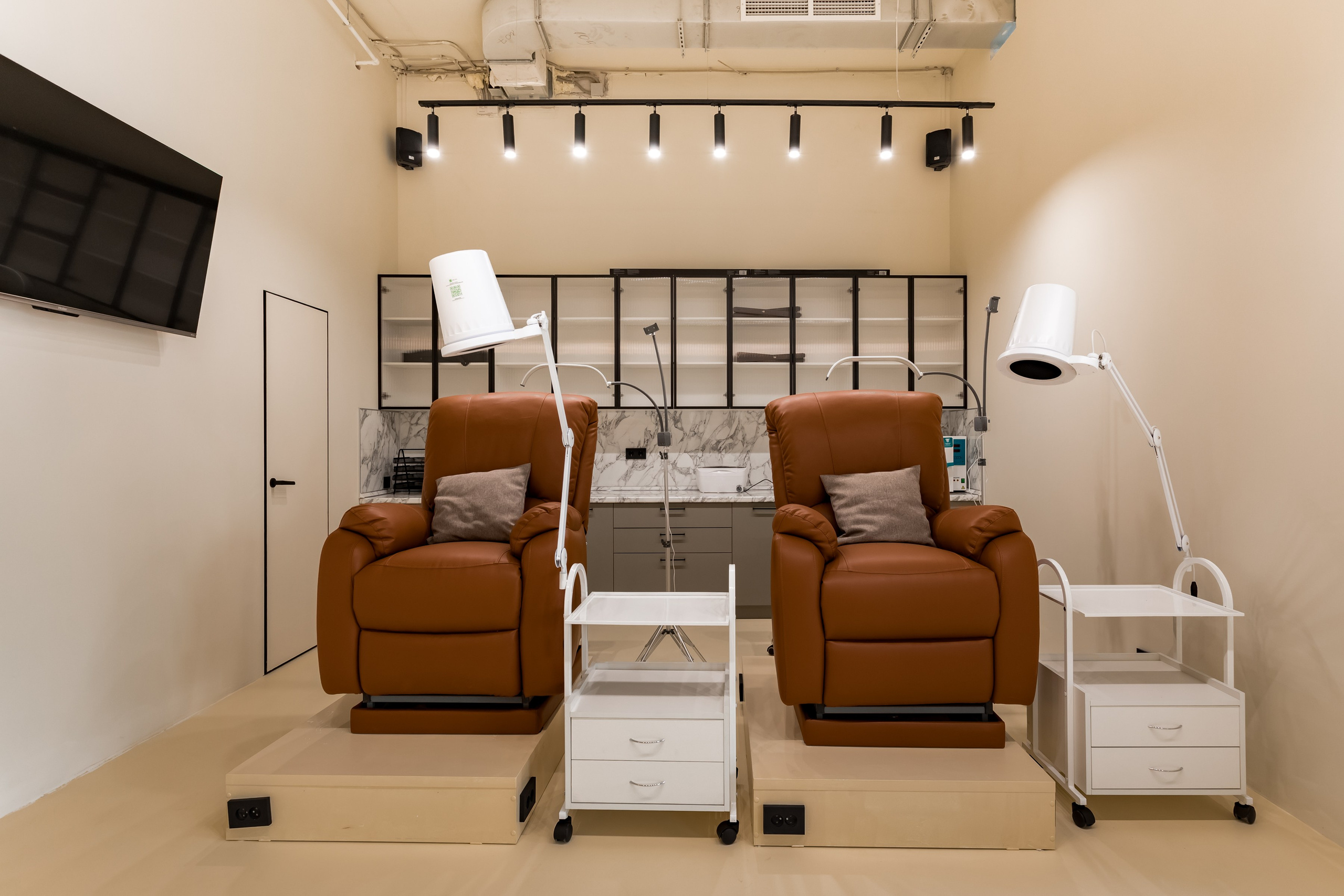 Фотосъемка коммерческих помещений для сайта, карт, соц.сетей. Интерьеры, Контент, Портреты | Фотограф в Москве Дани Терно