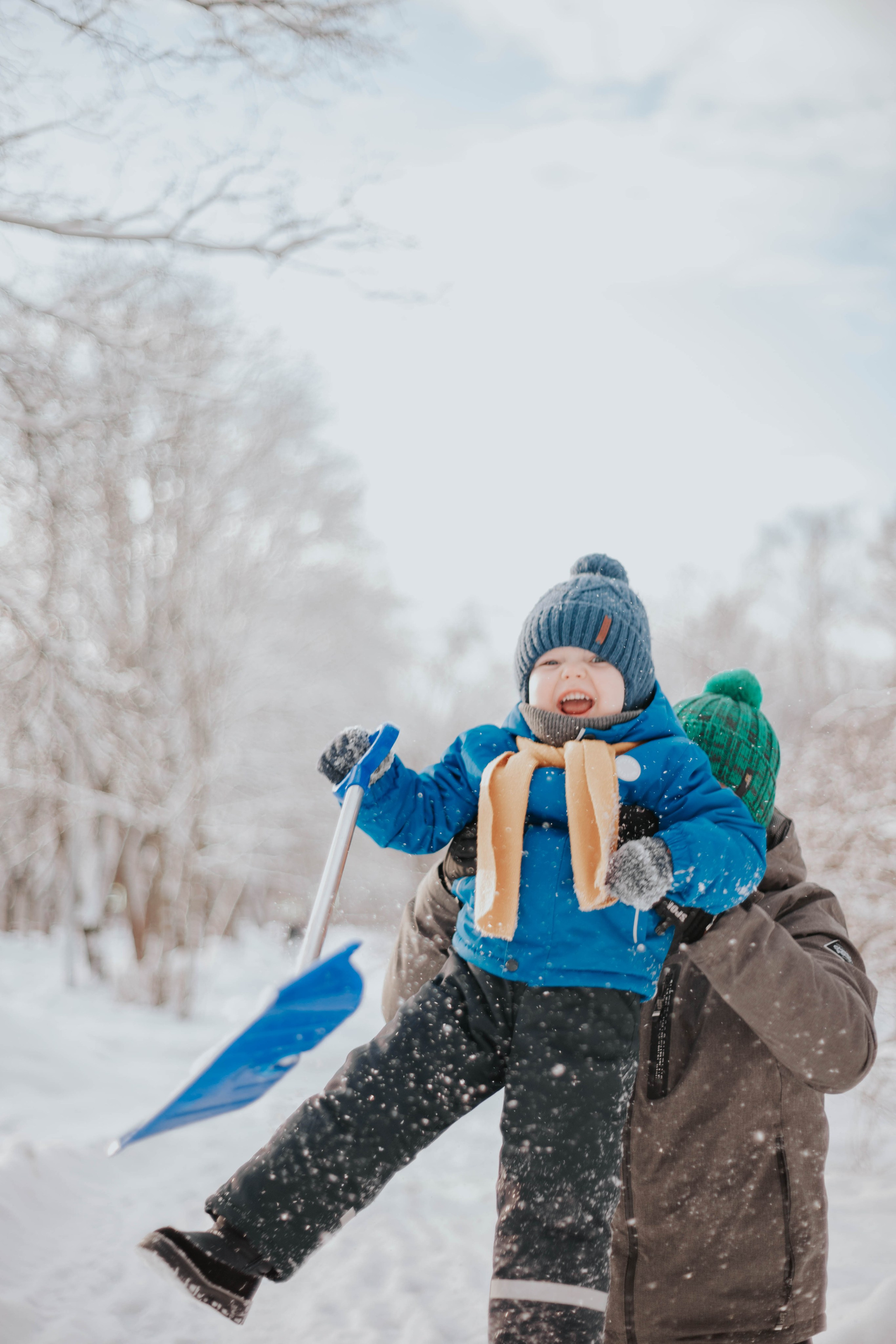Детская зимняя прогулка. Фотограф Ногинск | Черноголовка Ева Быковских