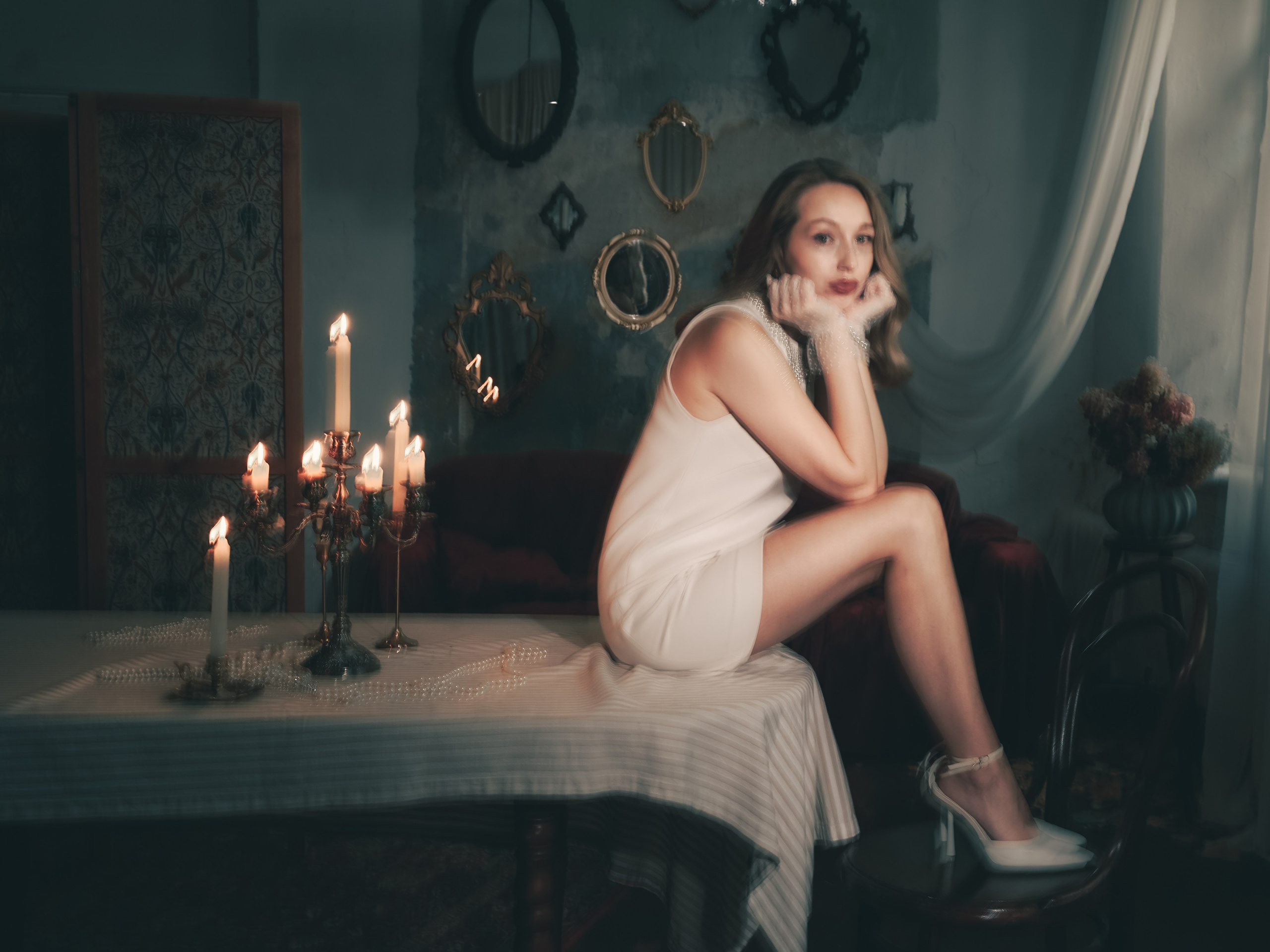 Фотосессия девушки с длинной выдержкой