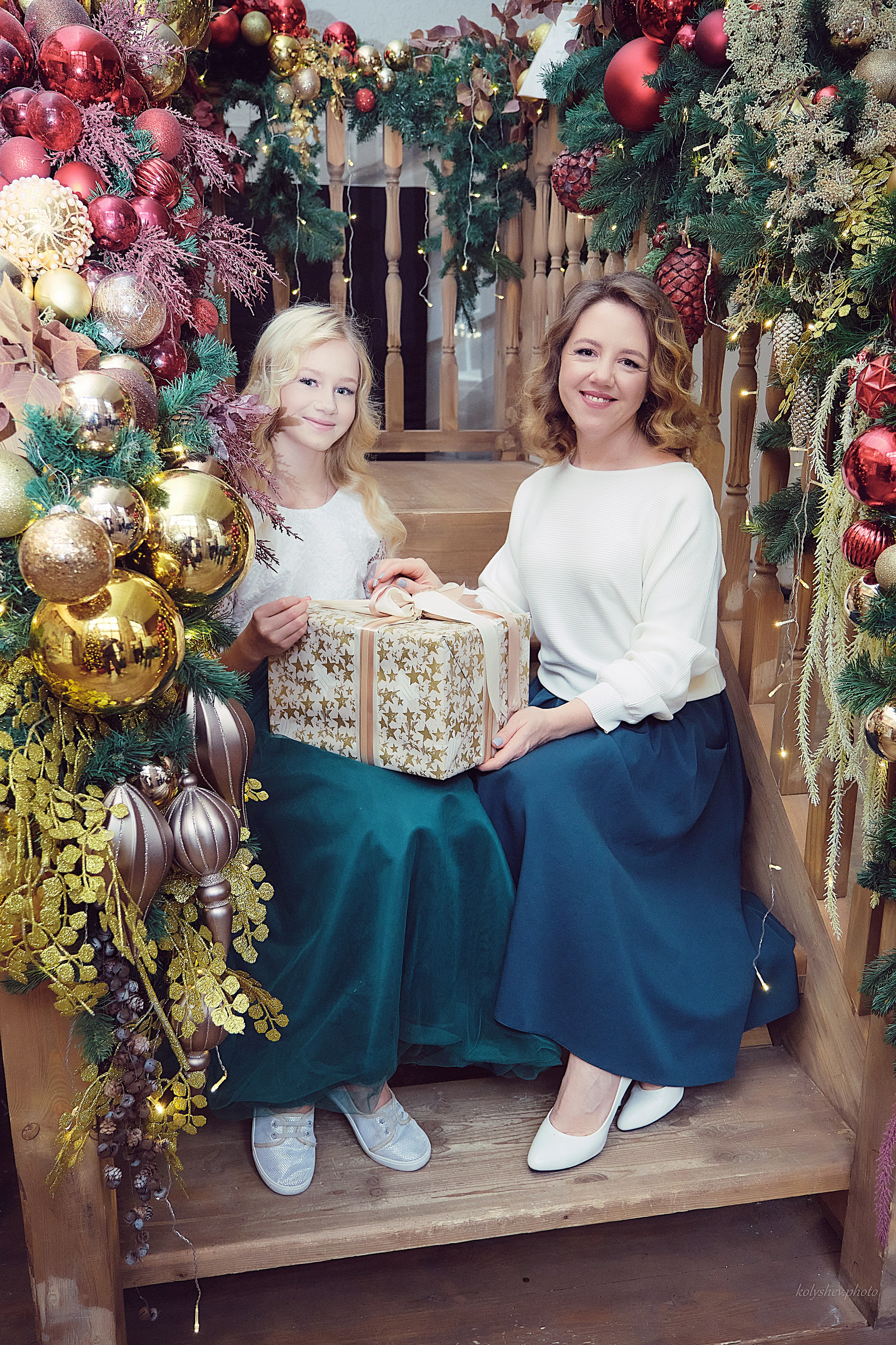 Семейный фотограф для новогодней фотосессии в Коломне