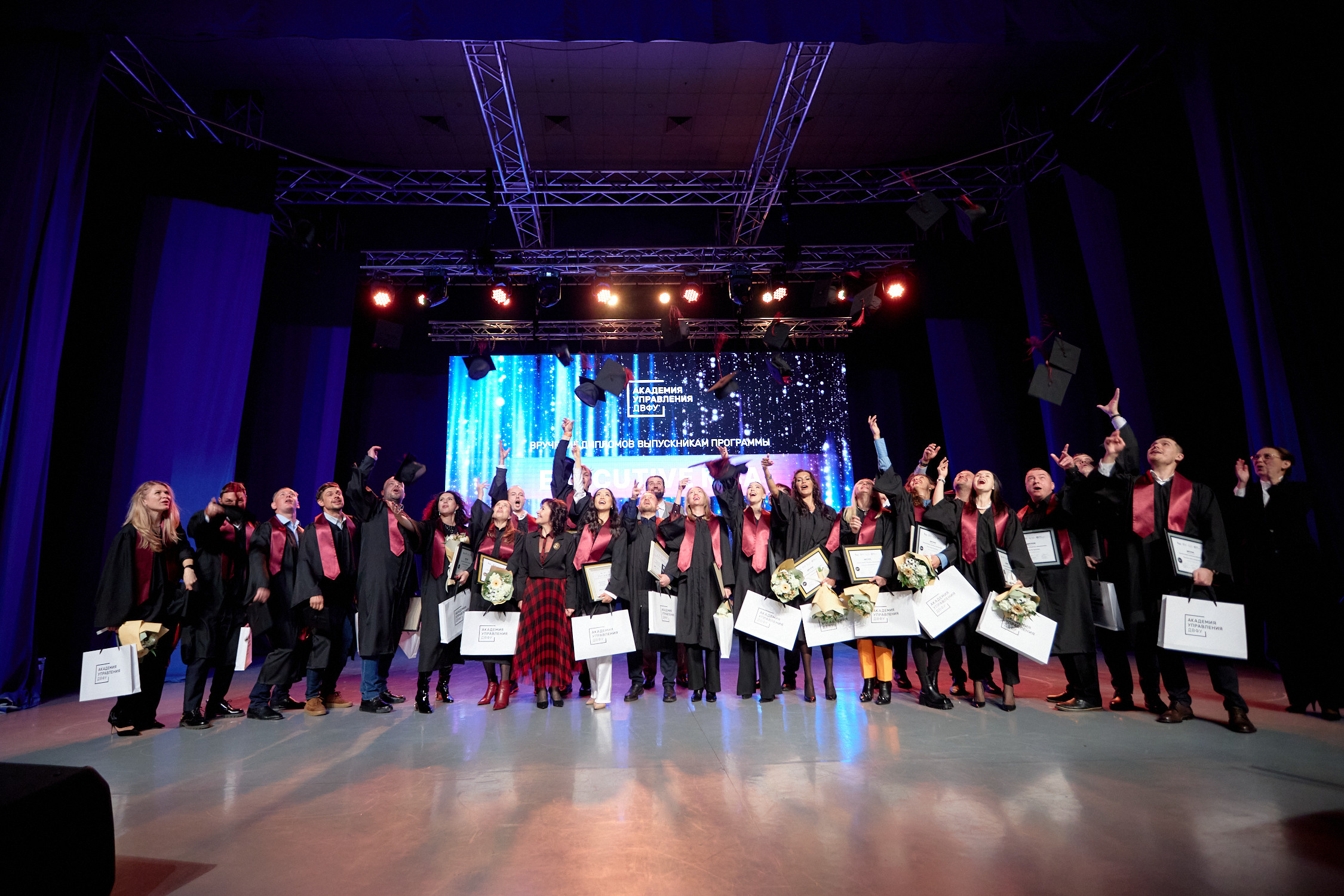 Выпуск MPA 2023. Репортажный фотограф Владивосток Анастасия Сокольникова