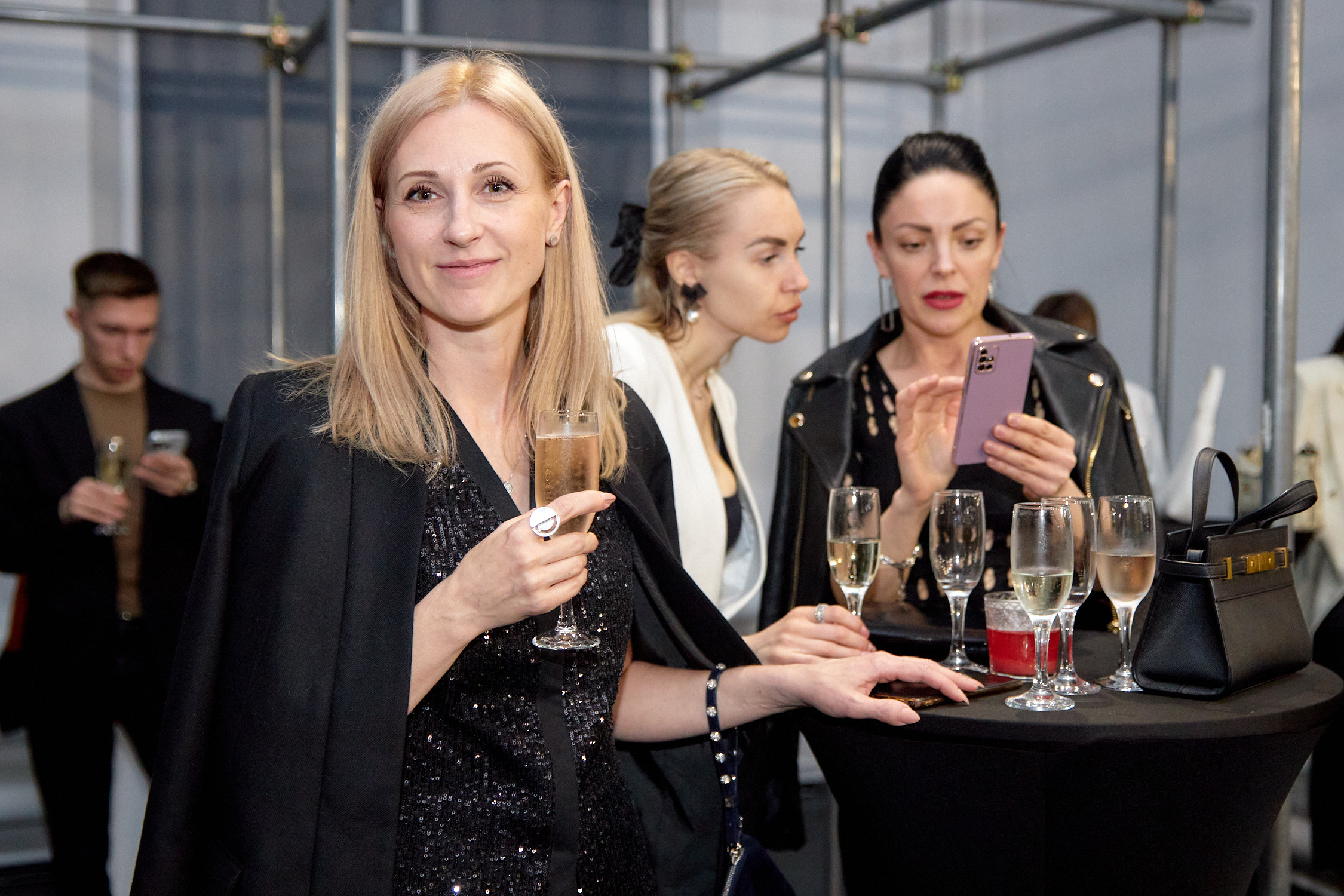 Показ Александра Варлакова. Репортажный фотограф Владивосток Анастасия Сокольникова