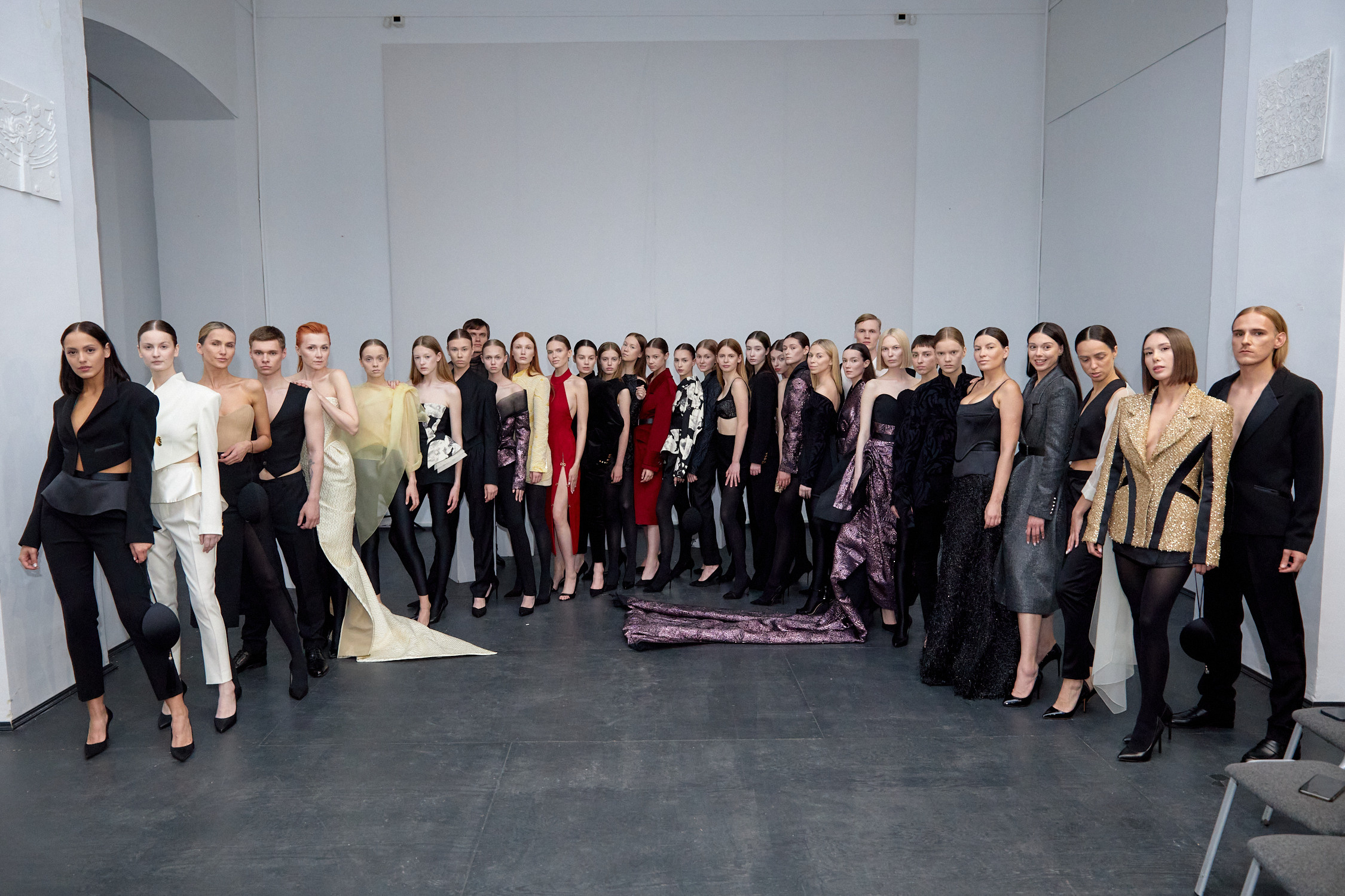 Показ Александра Варлакова. Репортажный фотограф Владивосток Анастасия Сокольникова