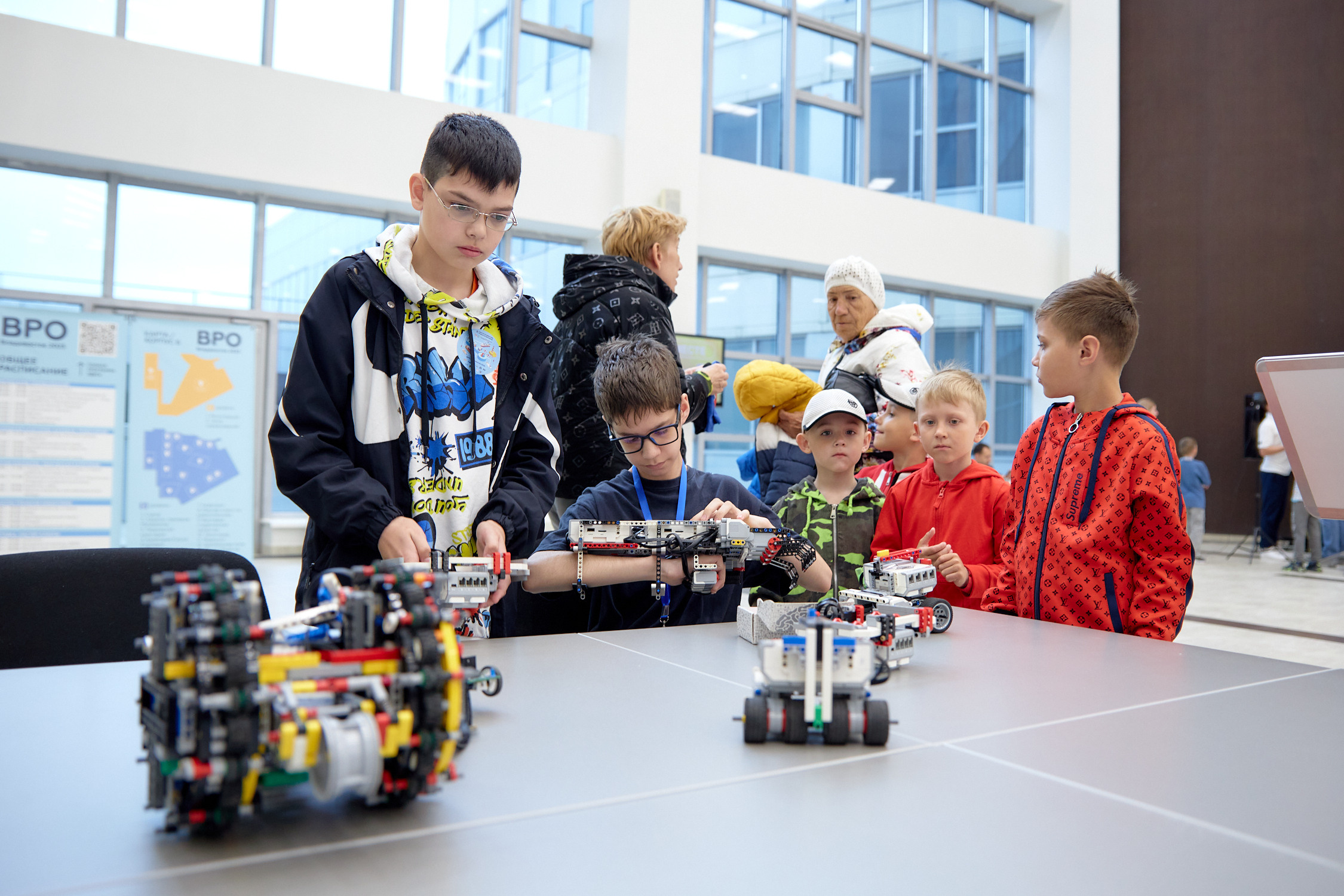 Соревнования по робототехнике. Репортажный фотограф Владивосток Анастасия Сокольникова