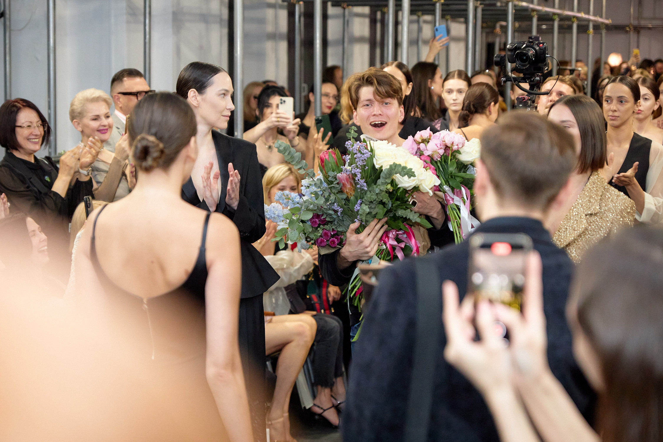 Показ Александра Варлакова. Репортажный фотограф Владивосток Анастасия Сокольникова