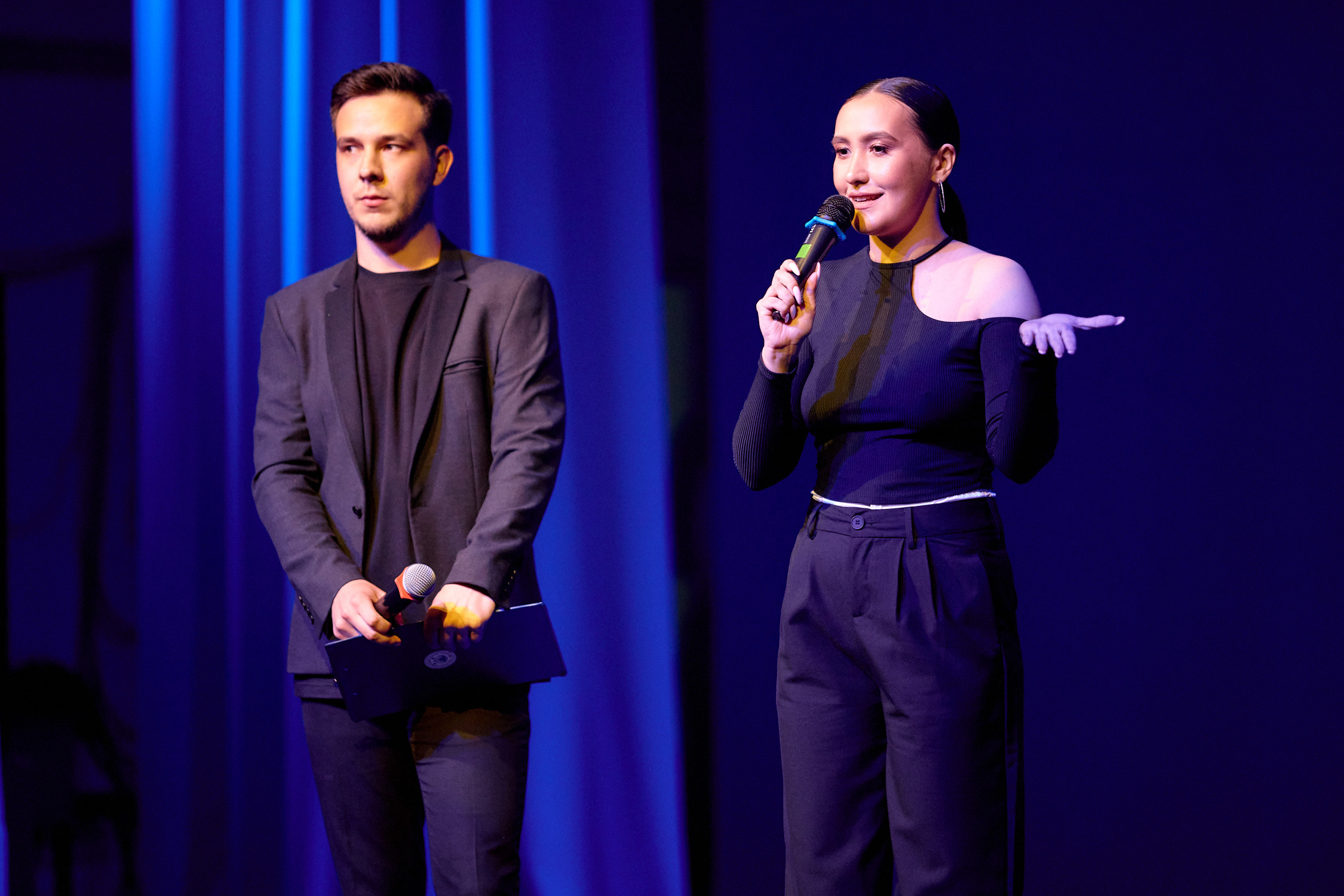 SHE: Она танцует. Отчётный концерт. Репортажный фотограф Владивосток Анастасия Сокольникова